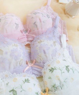 新作ノンワイヤー🌼