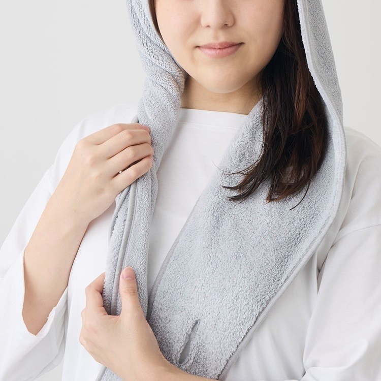 ドライヤー時間を短縮！ 巻き付けるだけで快適に乾く、速乾ヘアドライタオル
