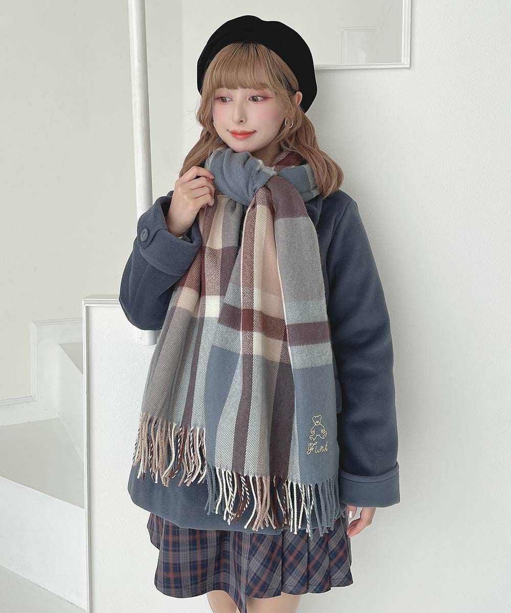 テディベアのラメ刺繍がとびきりキュートなストール♡