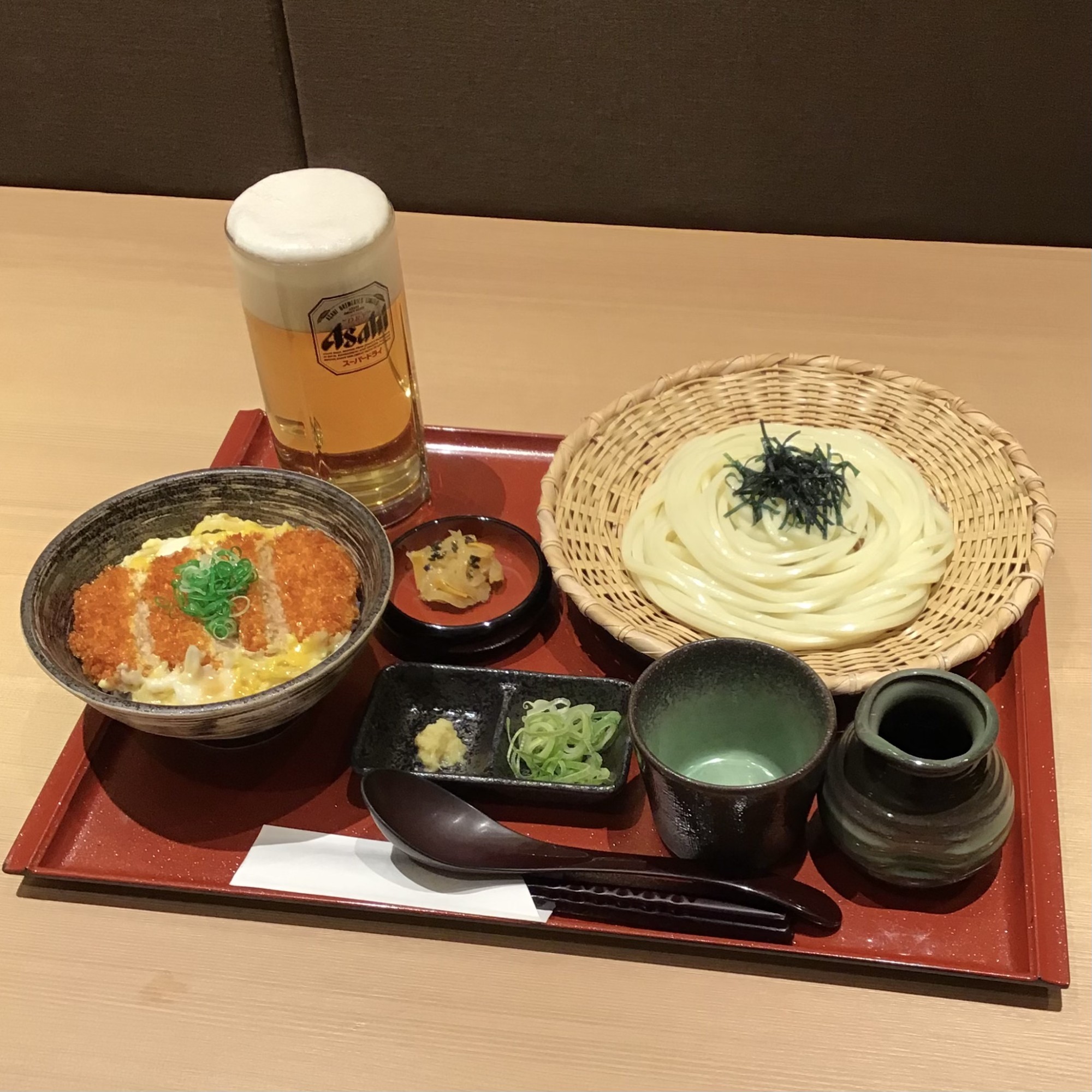 暑い日には「かつ丼定食」と「ビール」🍺✨