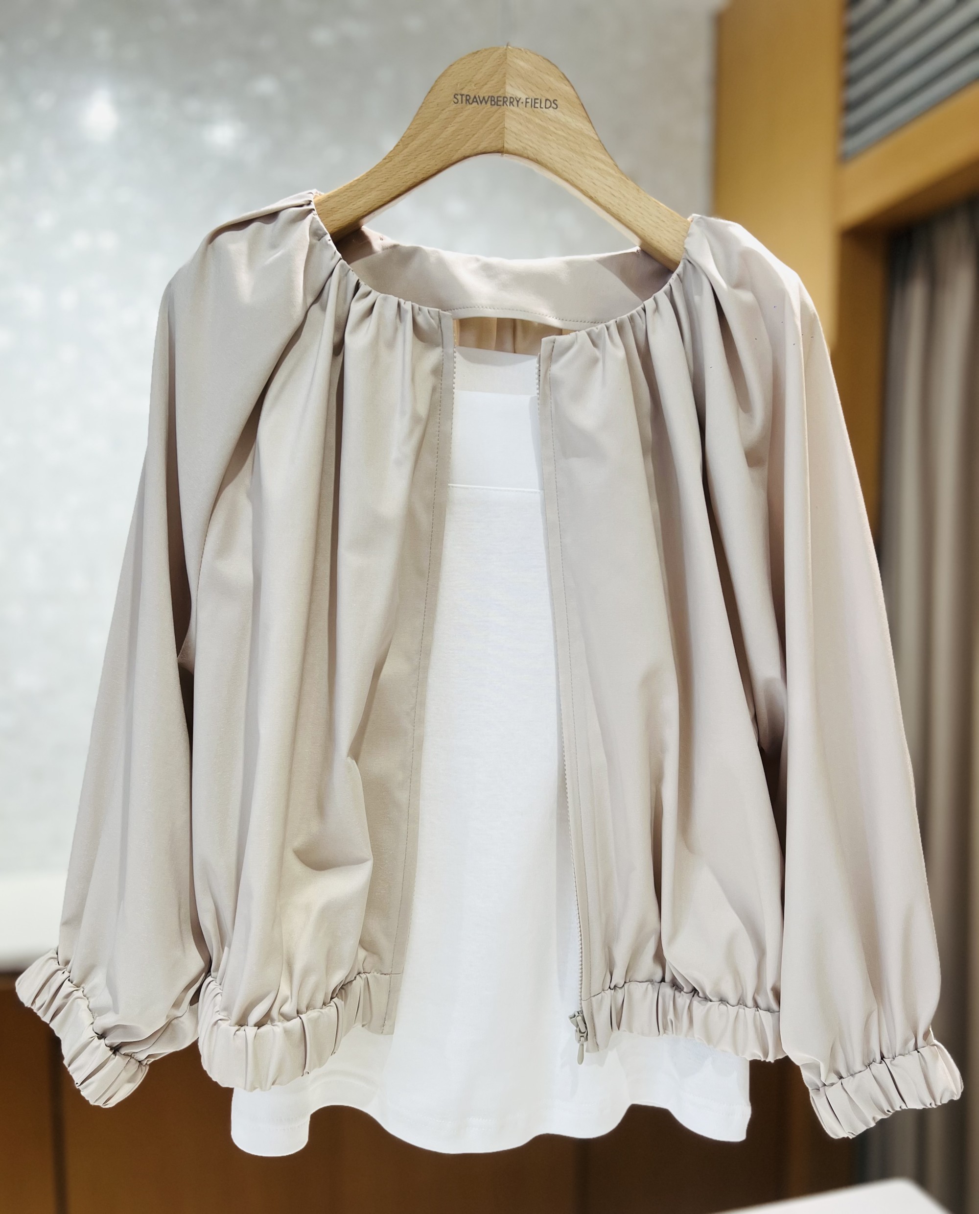定番のブルゾン、入荷しました！