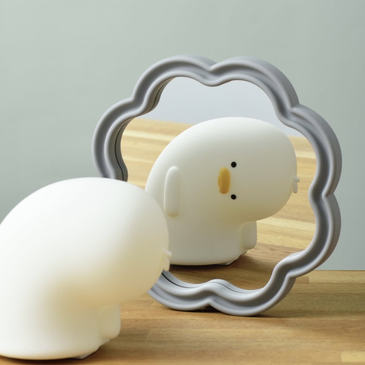 ホリデーギフトにおすすめライト☆