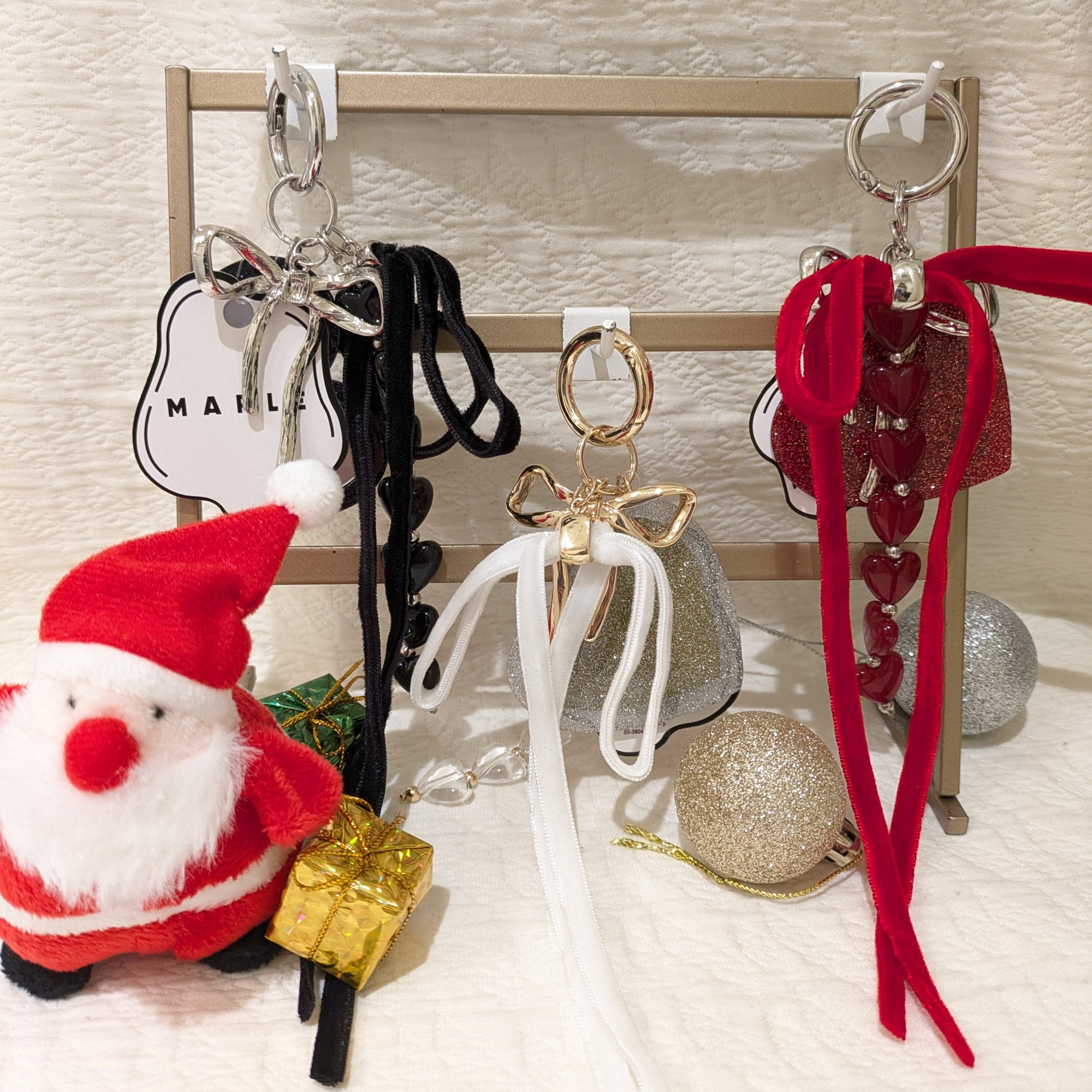 新作☆チャーム