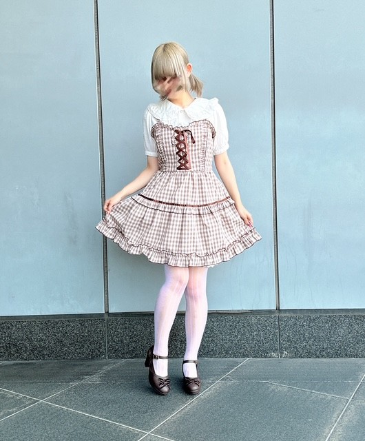 爽やかチェックがガーリーなワンピース