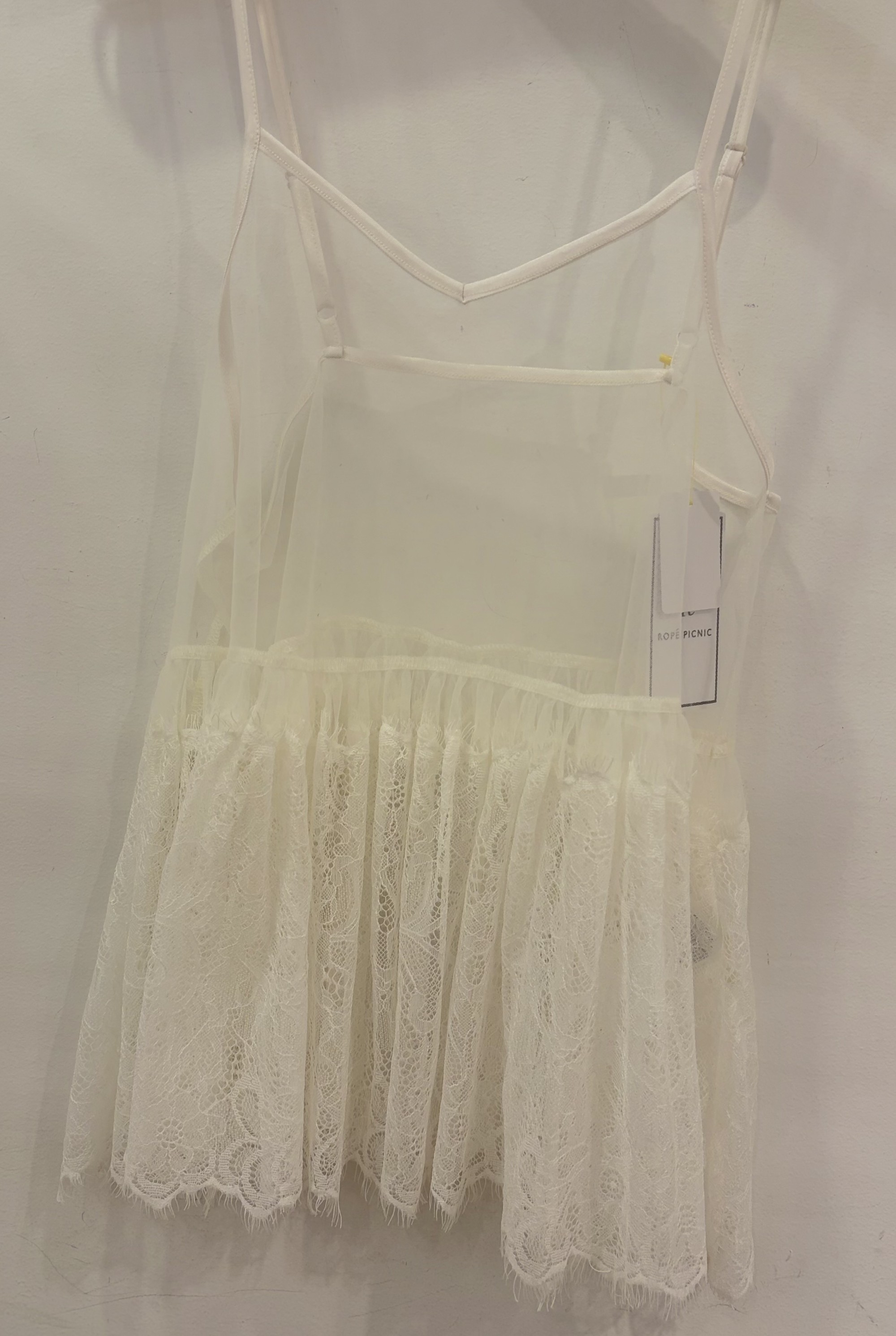 【オールシーズン着まわせる！】大人チュールビスチェ