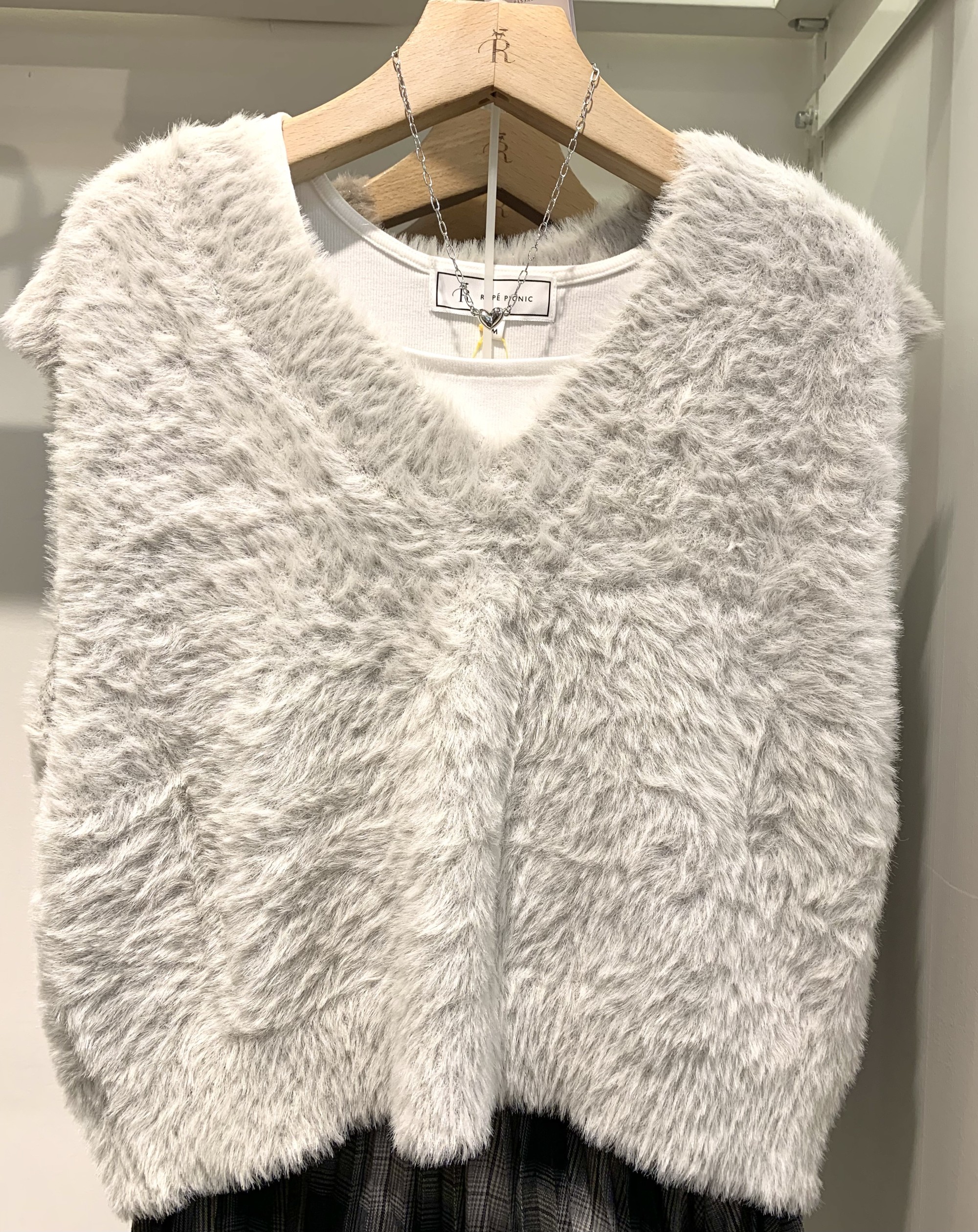 【季節の変わり目に…🍂】ニットベスト