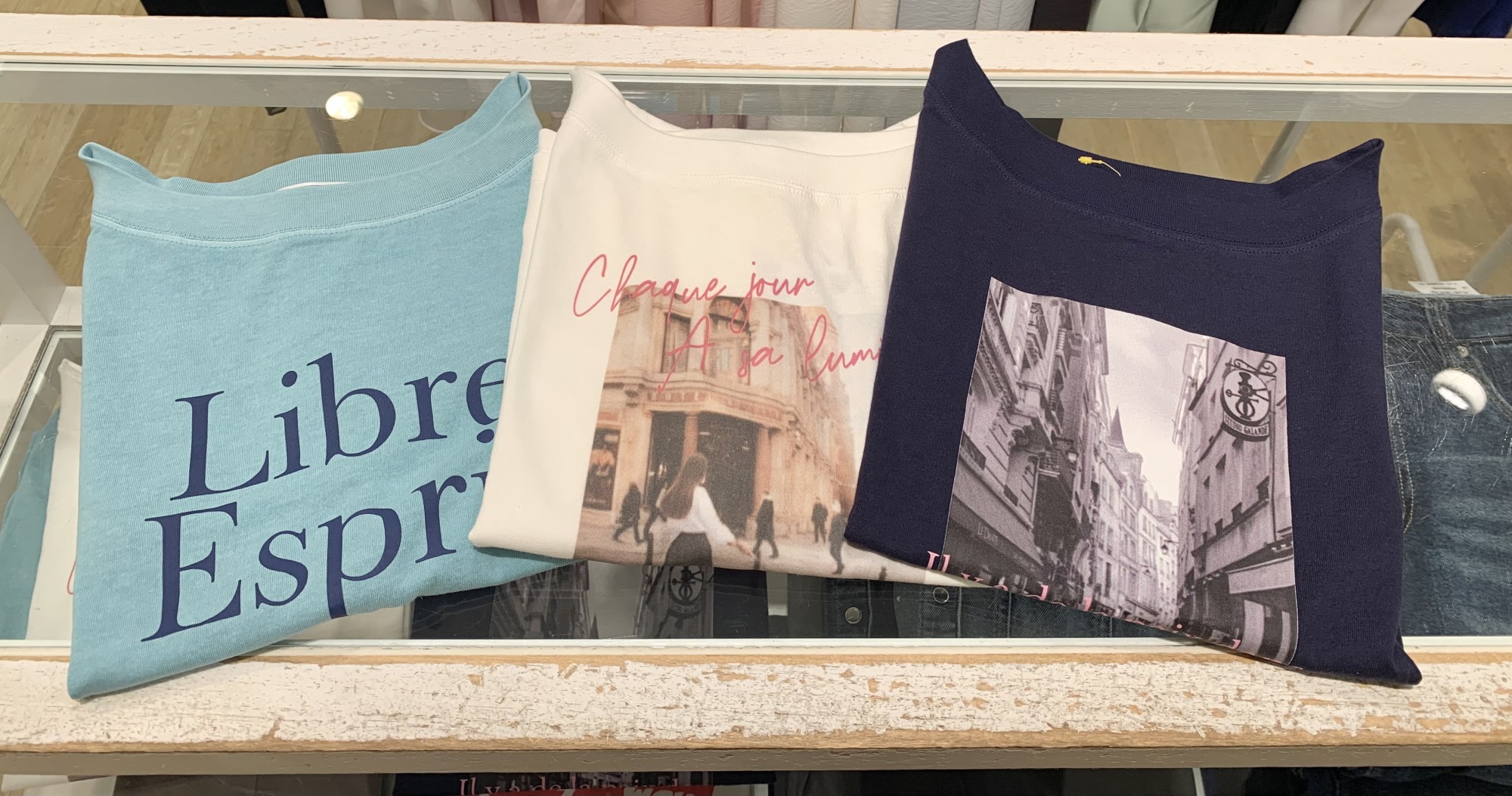 【大人の肌見せ】オフショルハーフスリーブTシャツ