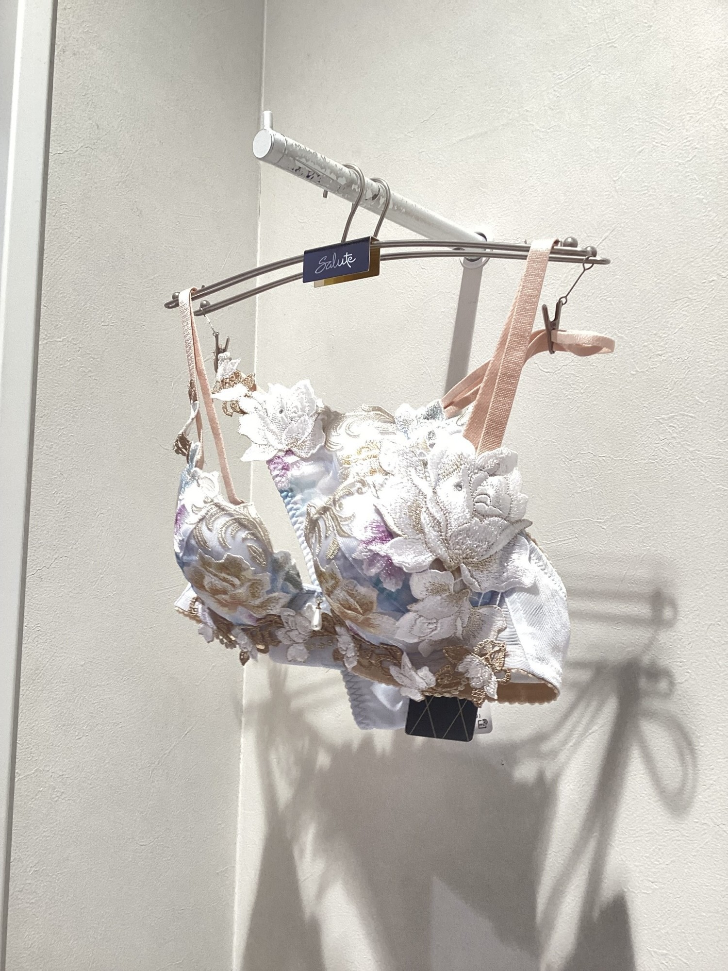 《Salute》イタリア作品モチーフ🐚♡