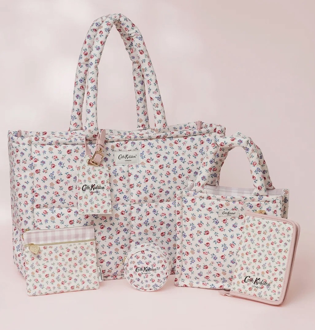 ８月７日〜発売✨トラベルアイテム💓
