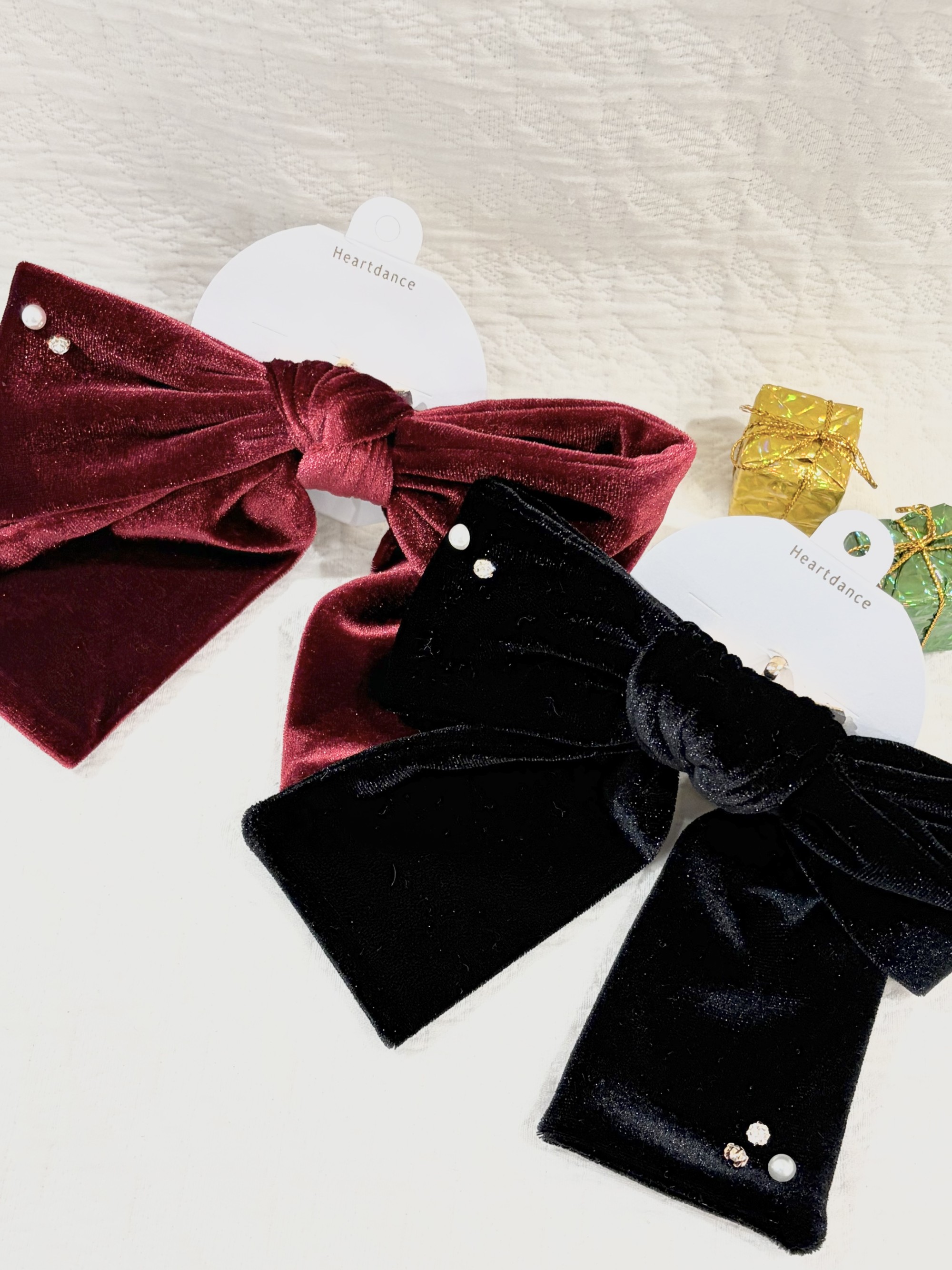 人気アイテム✨ベロアリボンフックポニー🎀