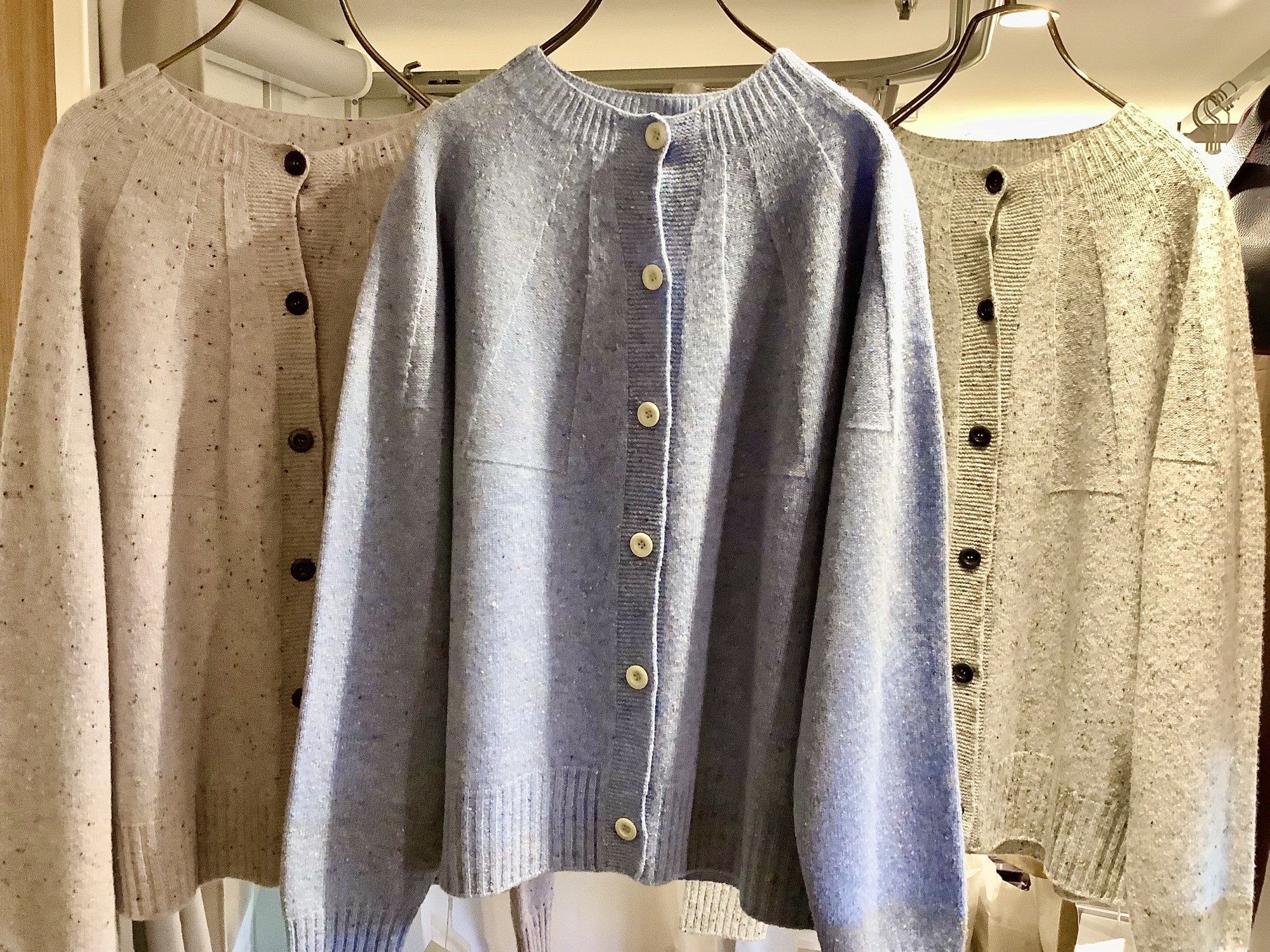 トラッド感×今っぽさがささる！『ウールネップツイードパラシュートカーディガン』