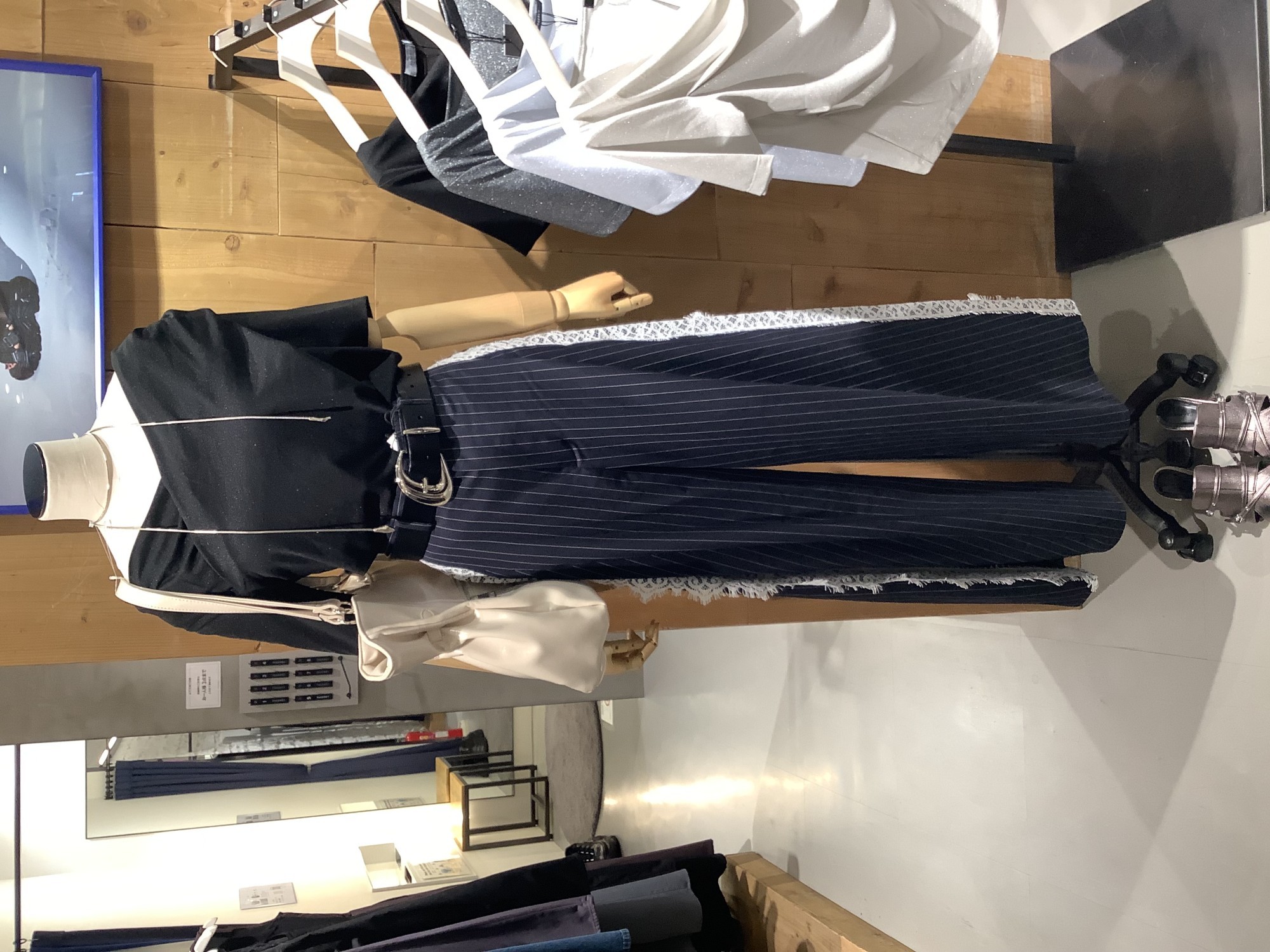 人気のアイテム再入荷しております🙌💞