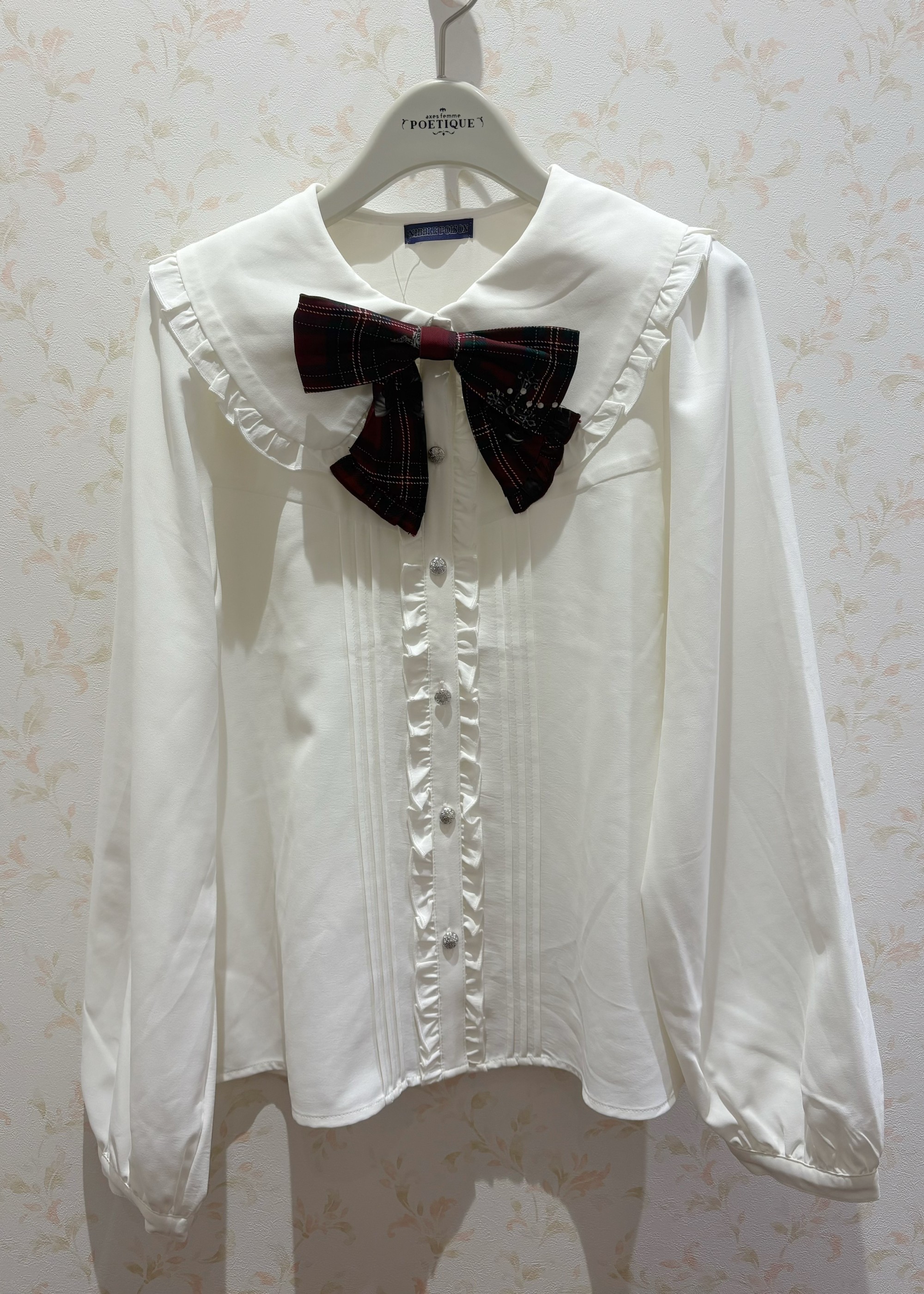 〘秋冬にピッタリのチェック柄〙リボンブラウス