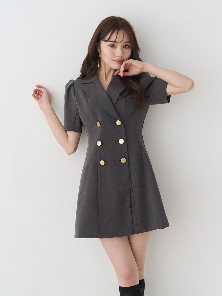 大人可愛いミニワンピース