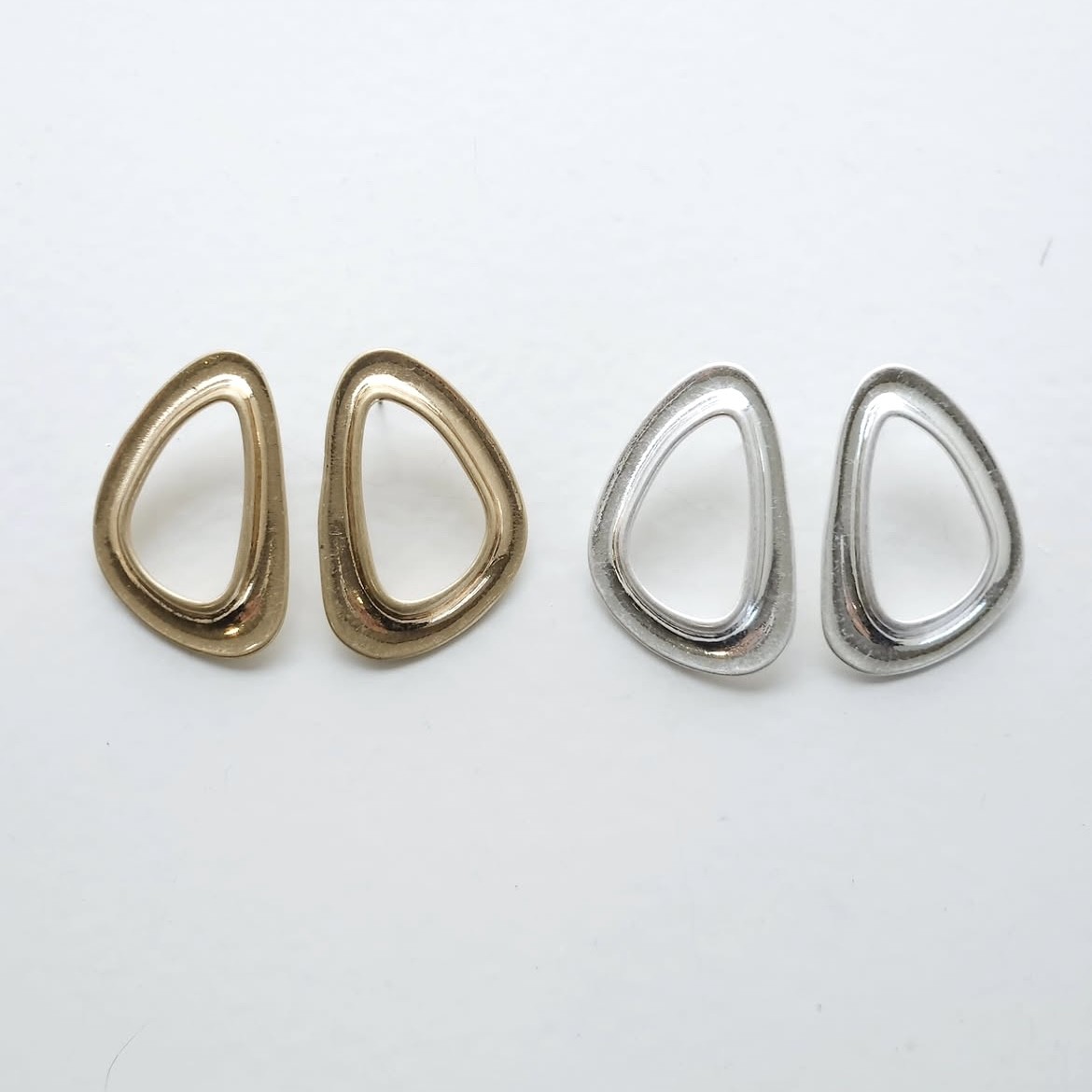 マットピアス・イヤリング