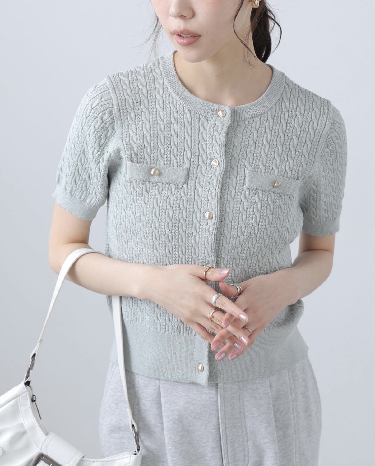 大人気金ボタンニット✨