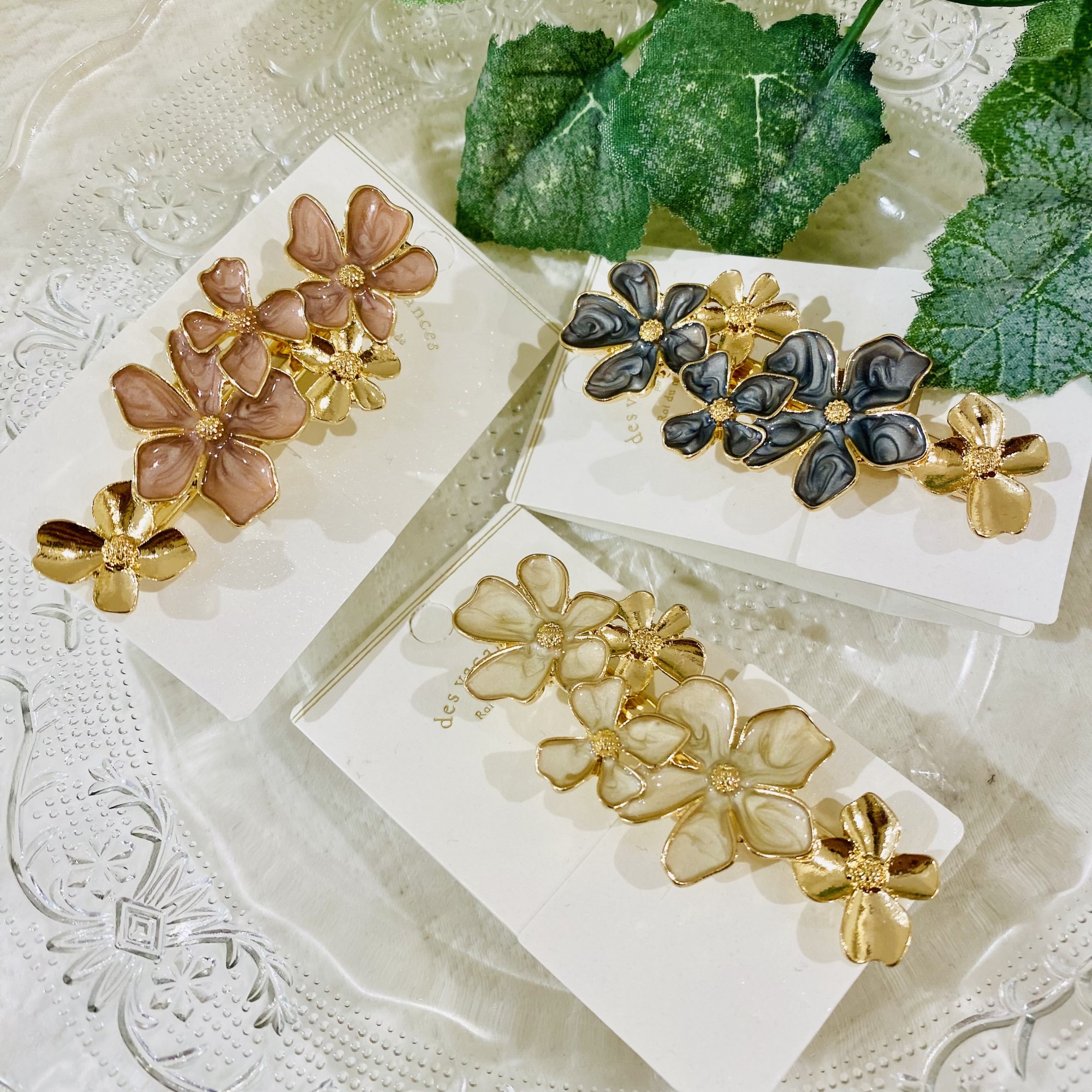 再入荷人気アイテム❤️フラワーモチーフミニクリップ💐