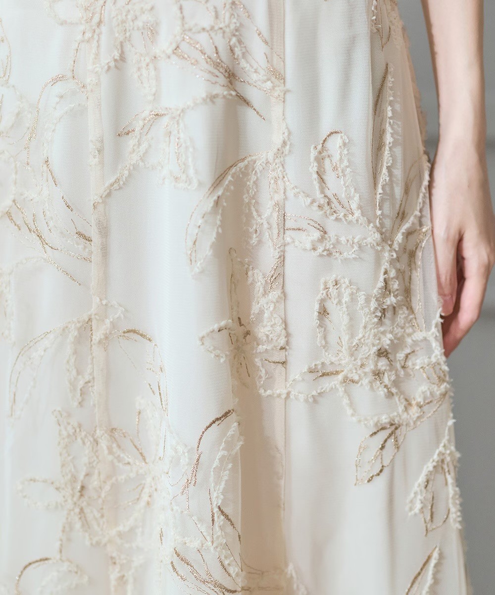 ラメ刺繍が華やぐ💐花柄チュールフレアスカート
