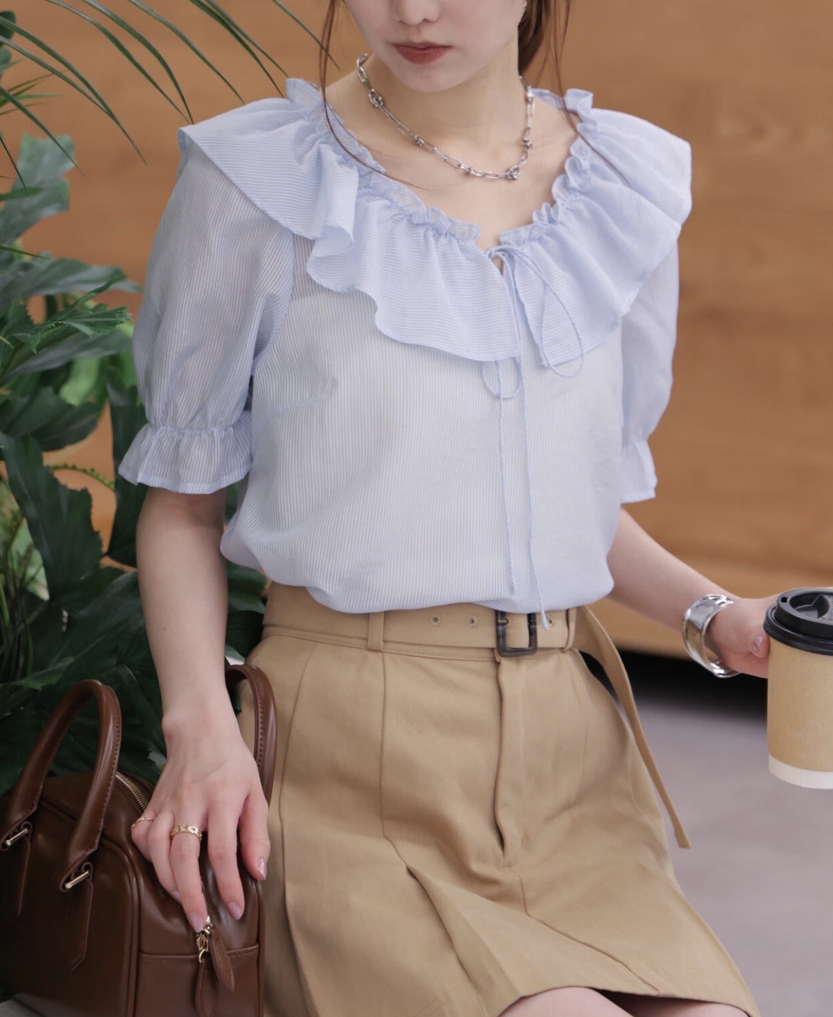 夏にぴったりブラウス登場✨