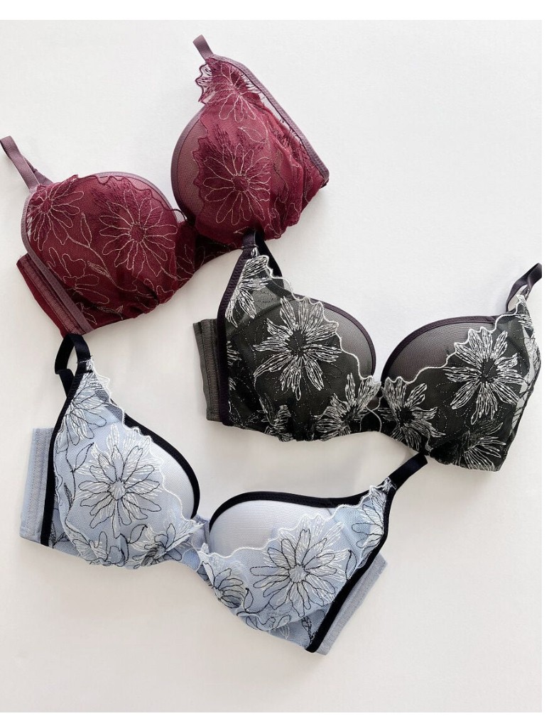 ブラジェニックぴたっとフィット新作入荷♡