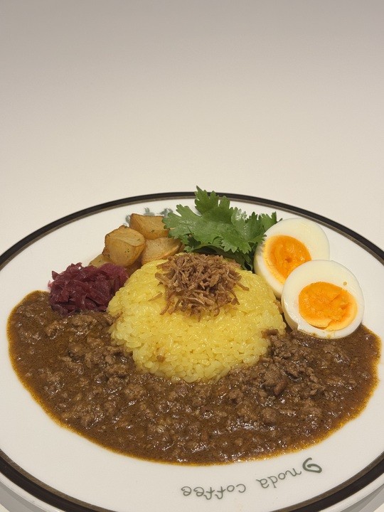スパイスキーマカレー 1600円