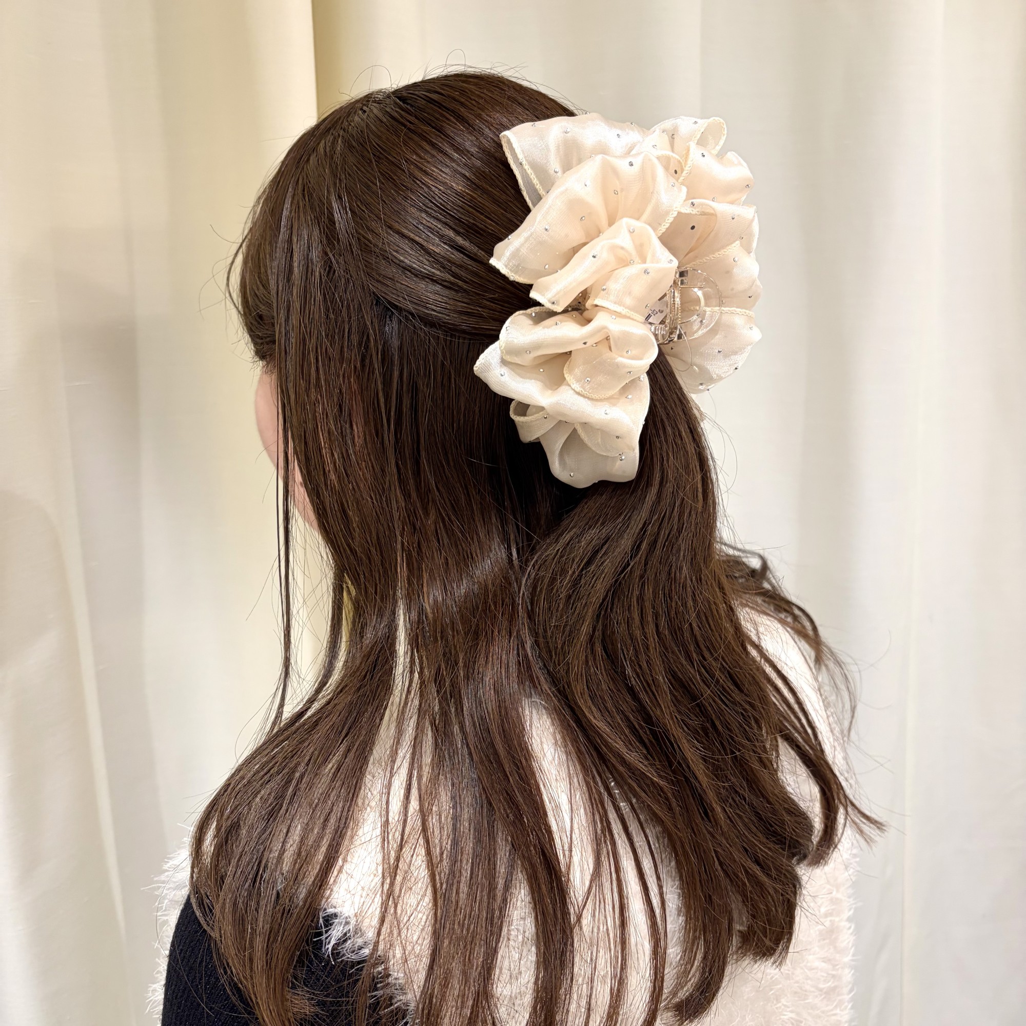 新作アイテム✨サテンスタッズフリルバンス