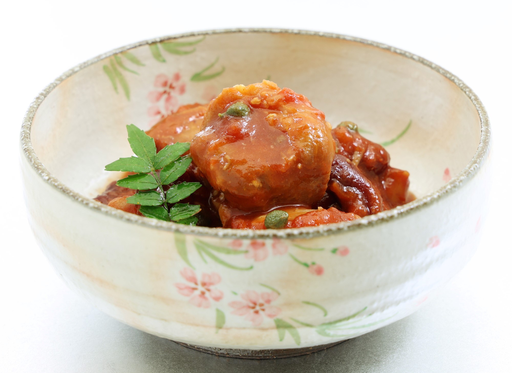 山椒が香る「ピリ辛チキンのトマト煮込み」