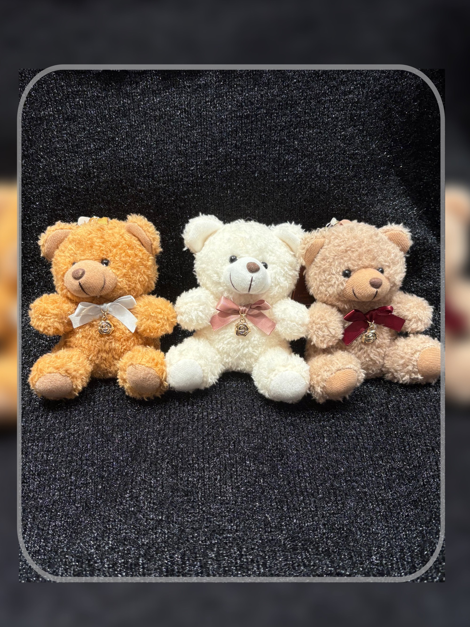 〘お出かけのお供に〙リボンベアチャーム