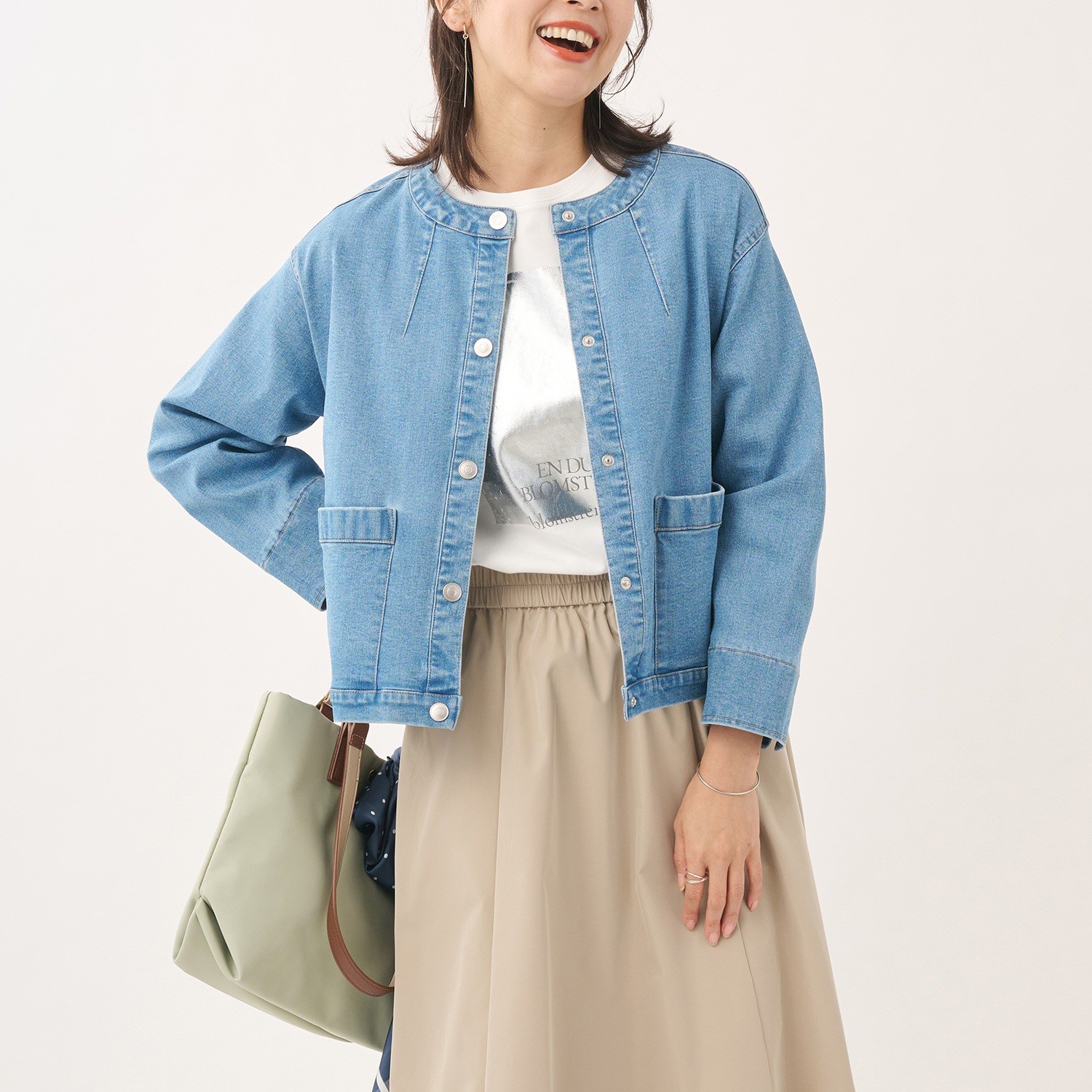 春のお出かけに最適！動きやすくて女性らしいデニムジャケット