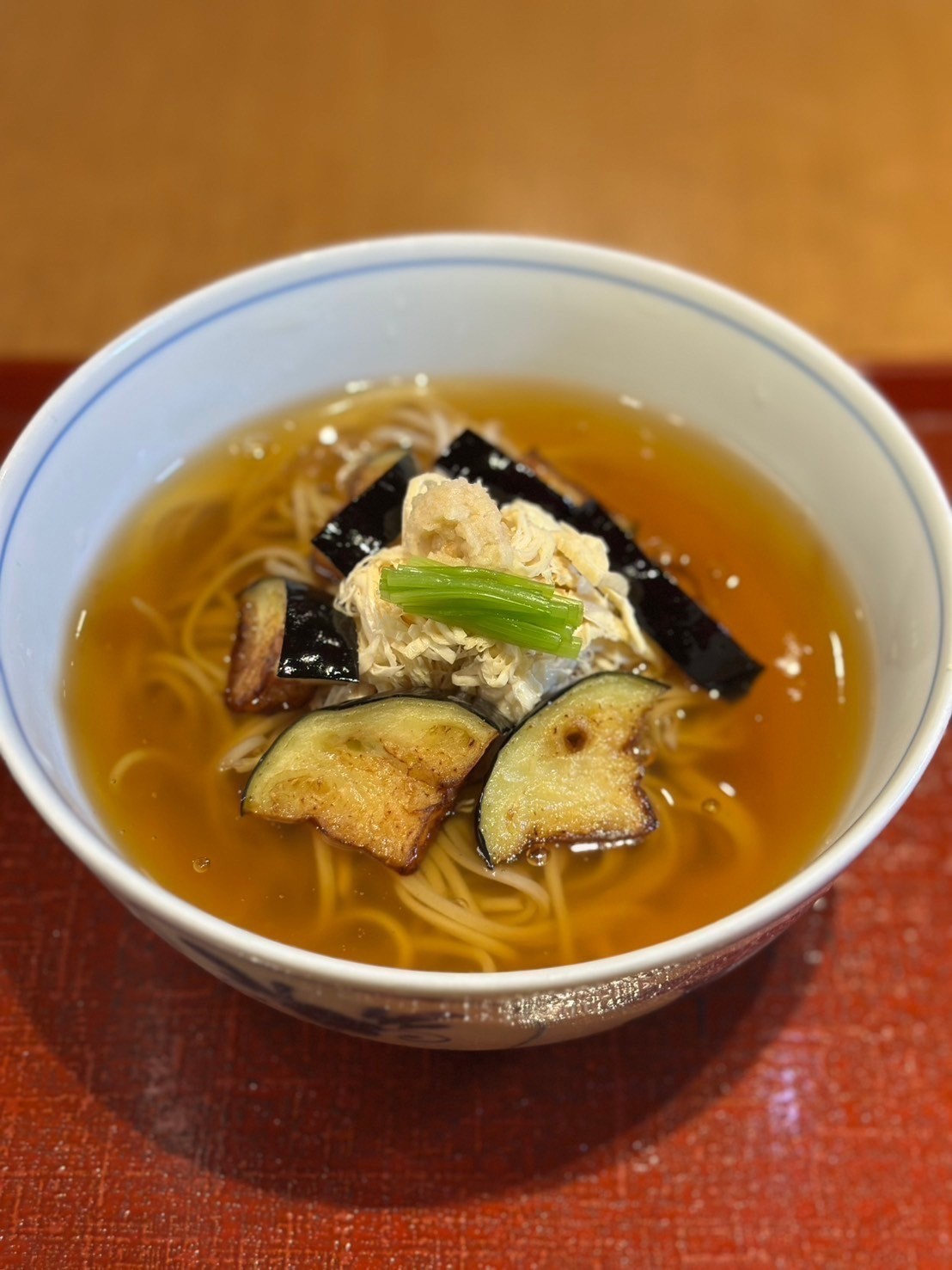 復刻メニュー第二弾✨揚げ茄子と湯葉のあんかけそば