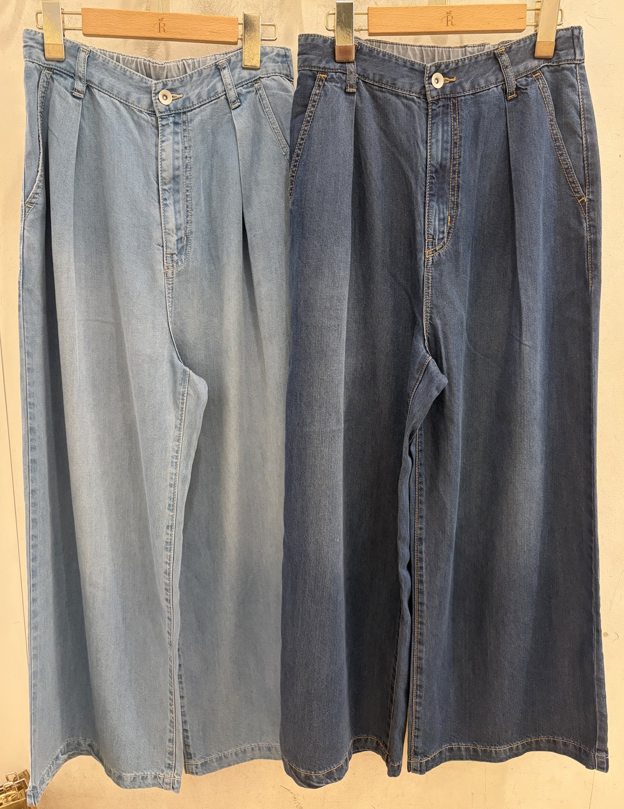 【着痩せを叶える◎快適さと上品さを両立】タックワイドパンツ