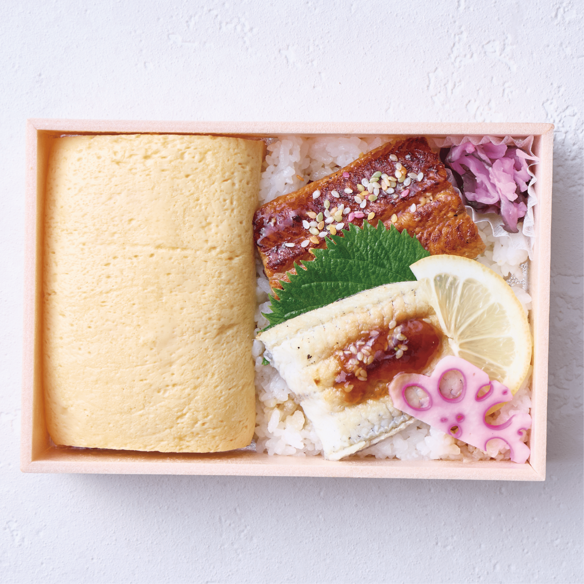 【贅沢な味わい】白焼と蒲焼の至福のうなぎ弁当