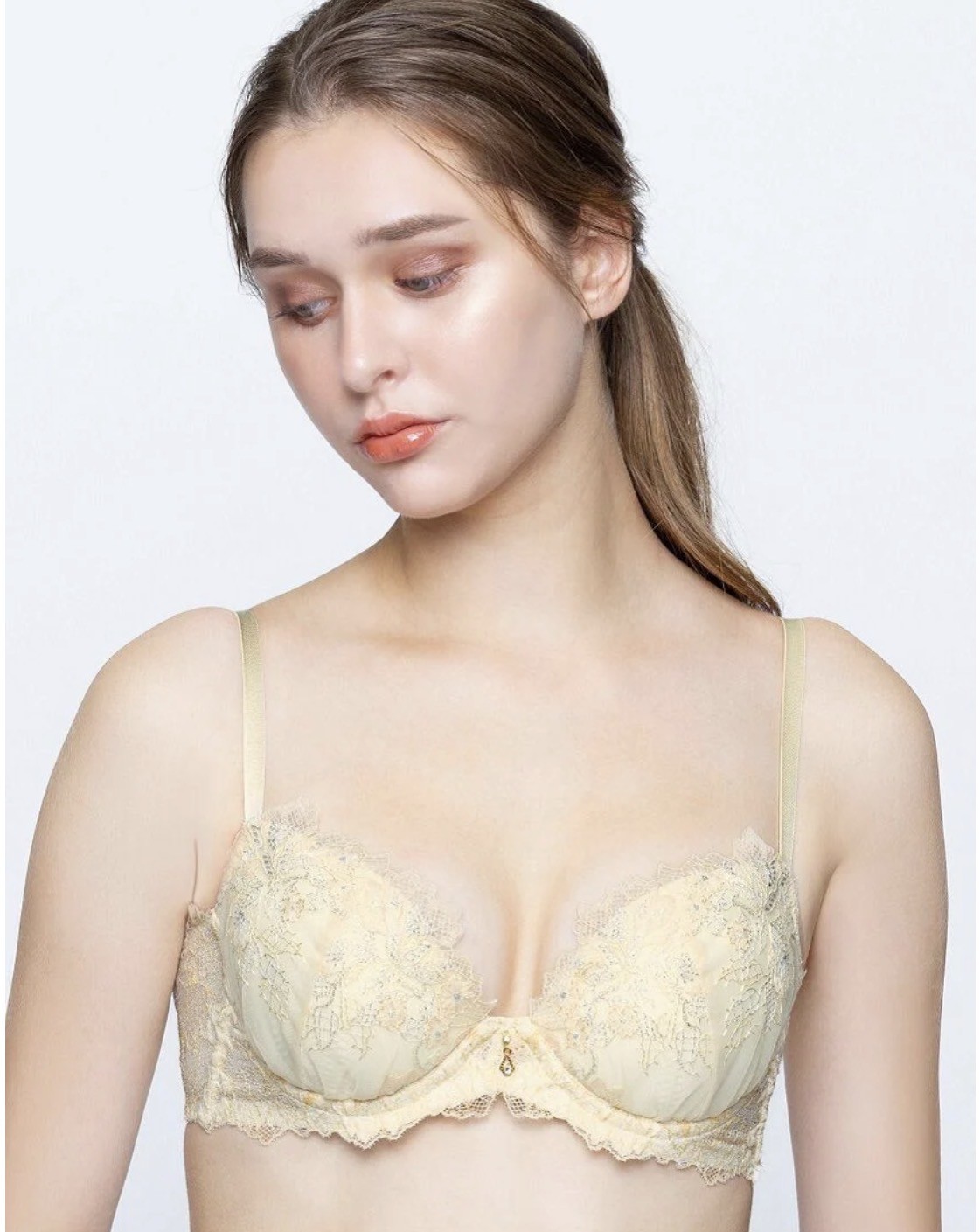 ホールドデイブラ新色入荷♡