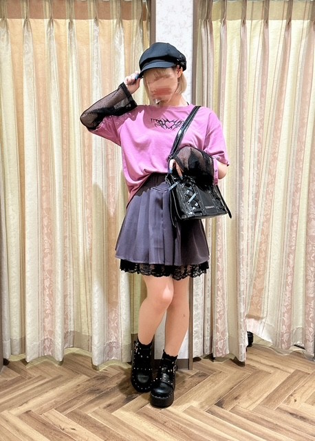 クールもカワイイもこれ1枚で。2way袖トップスを使ったコーデ★