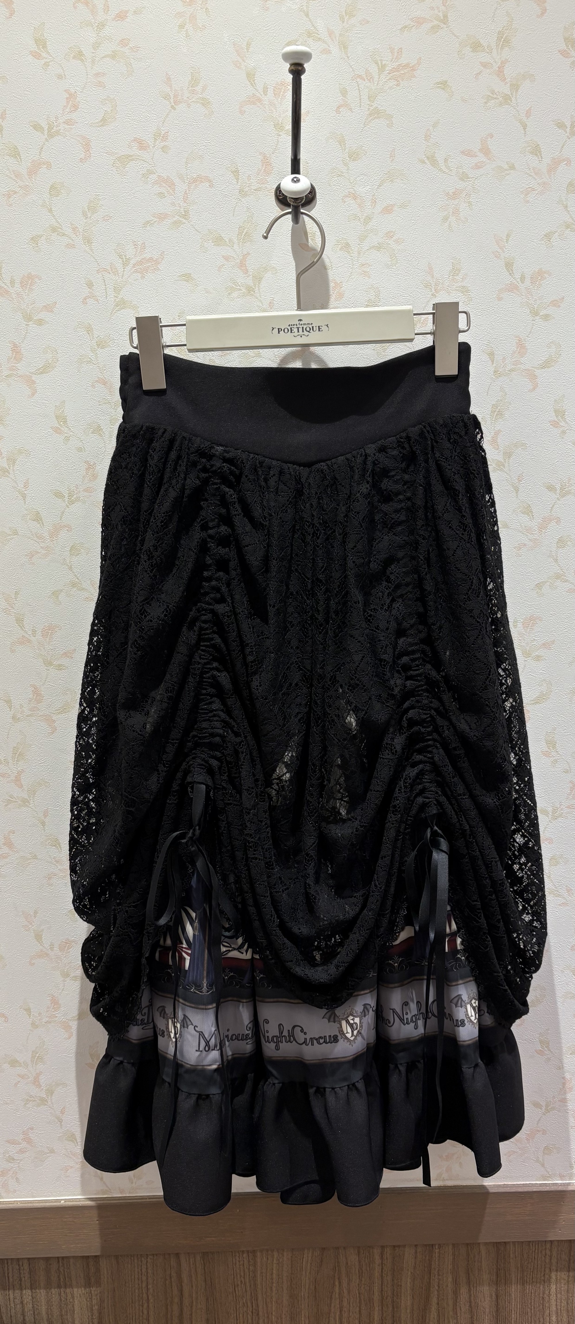 《ゴシックコーデにおすすめ》スカート