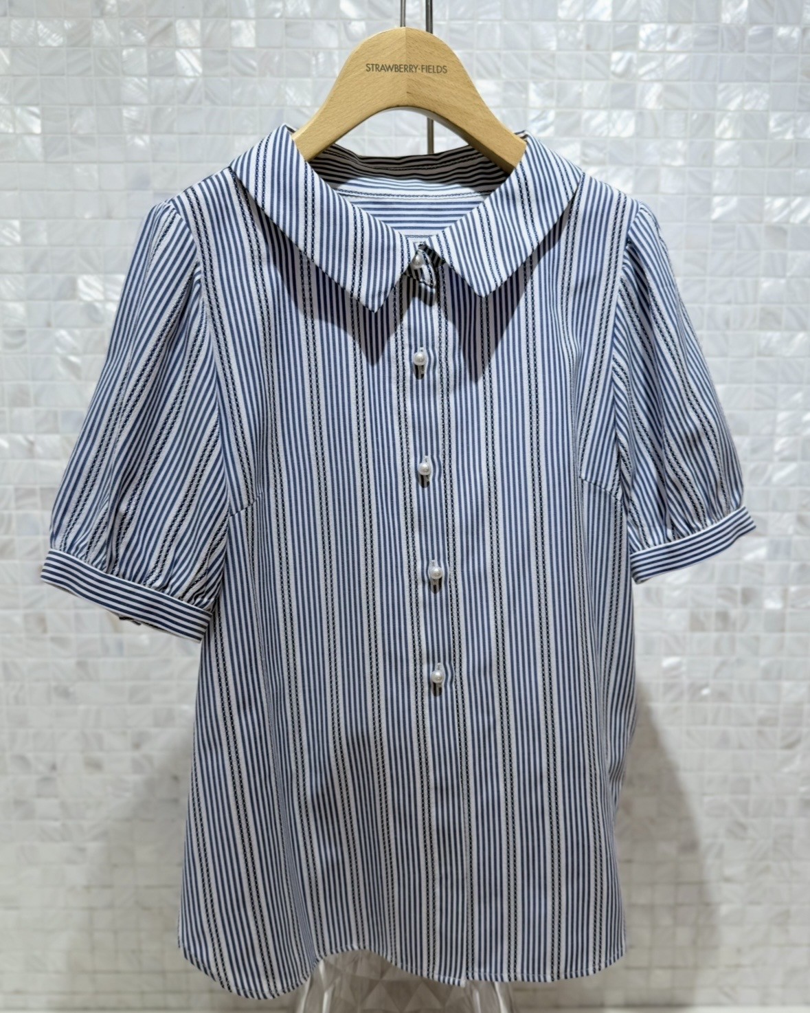 大人気のブラウスが入荷しました