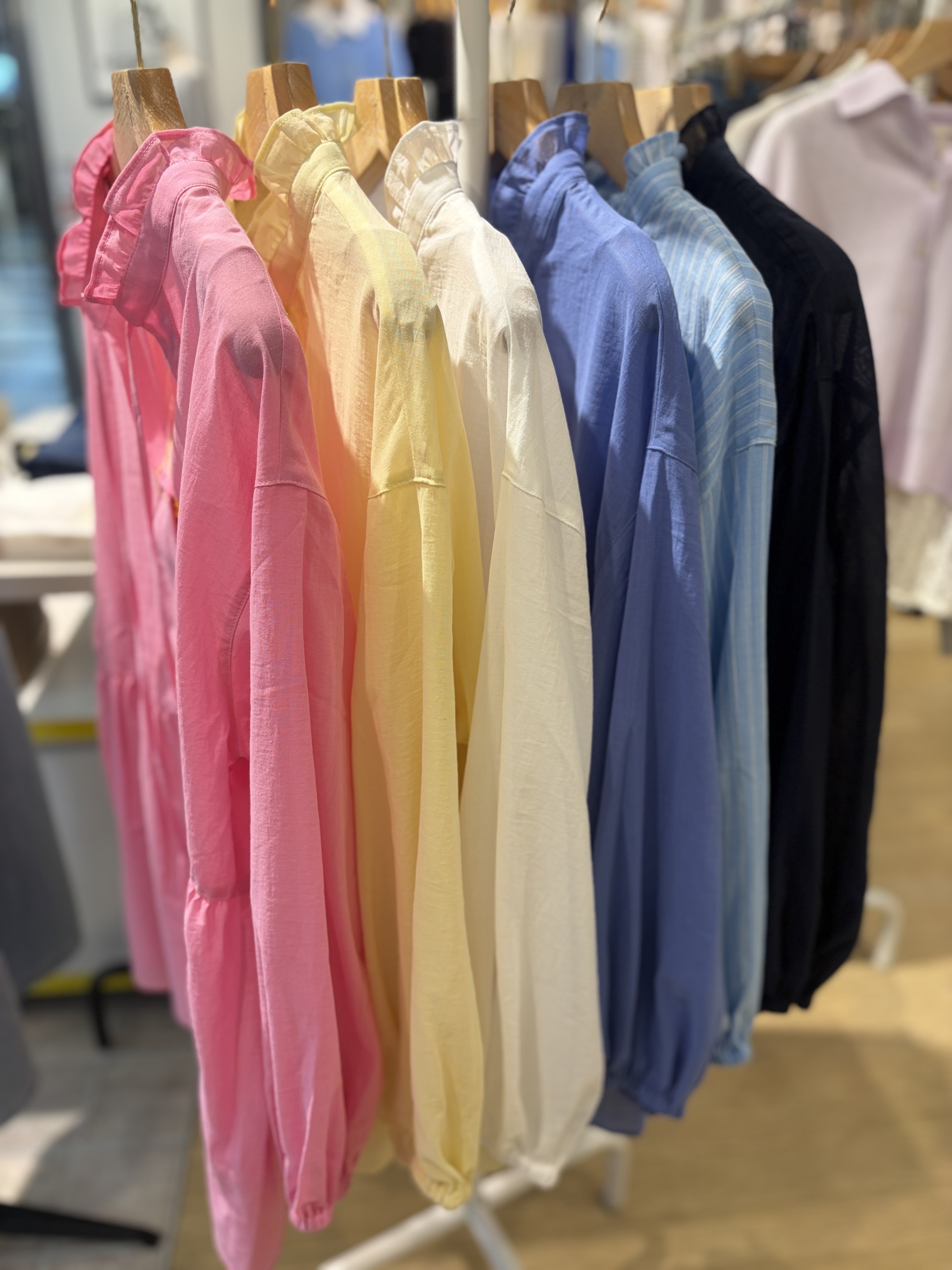 【一枚で着映える】ペプラムシャツ