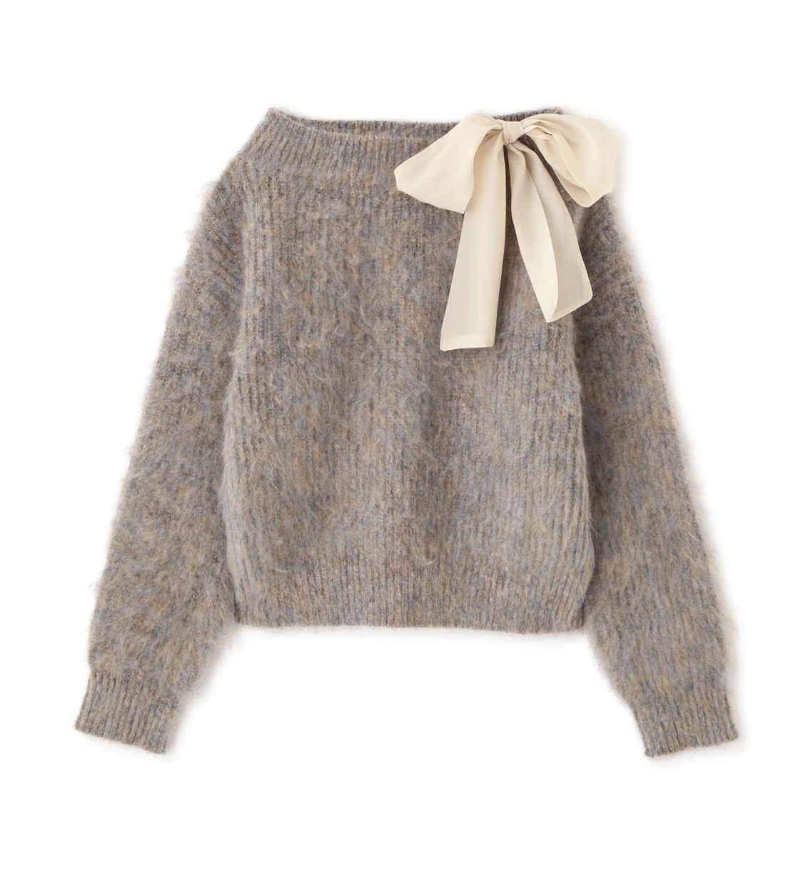 ホリデーシーズンにぴったりのニットをご紹介☆