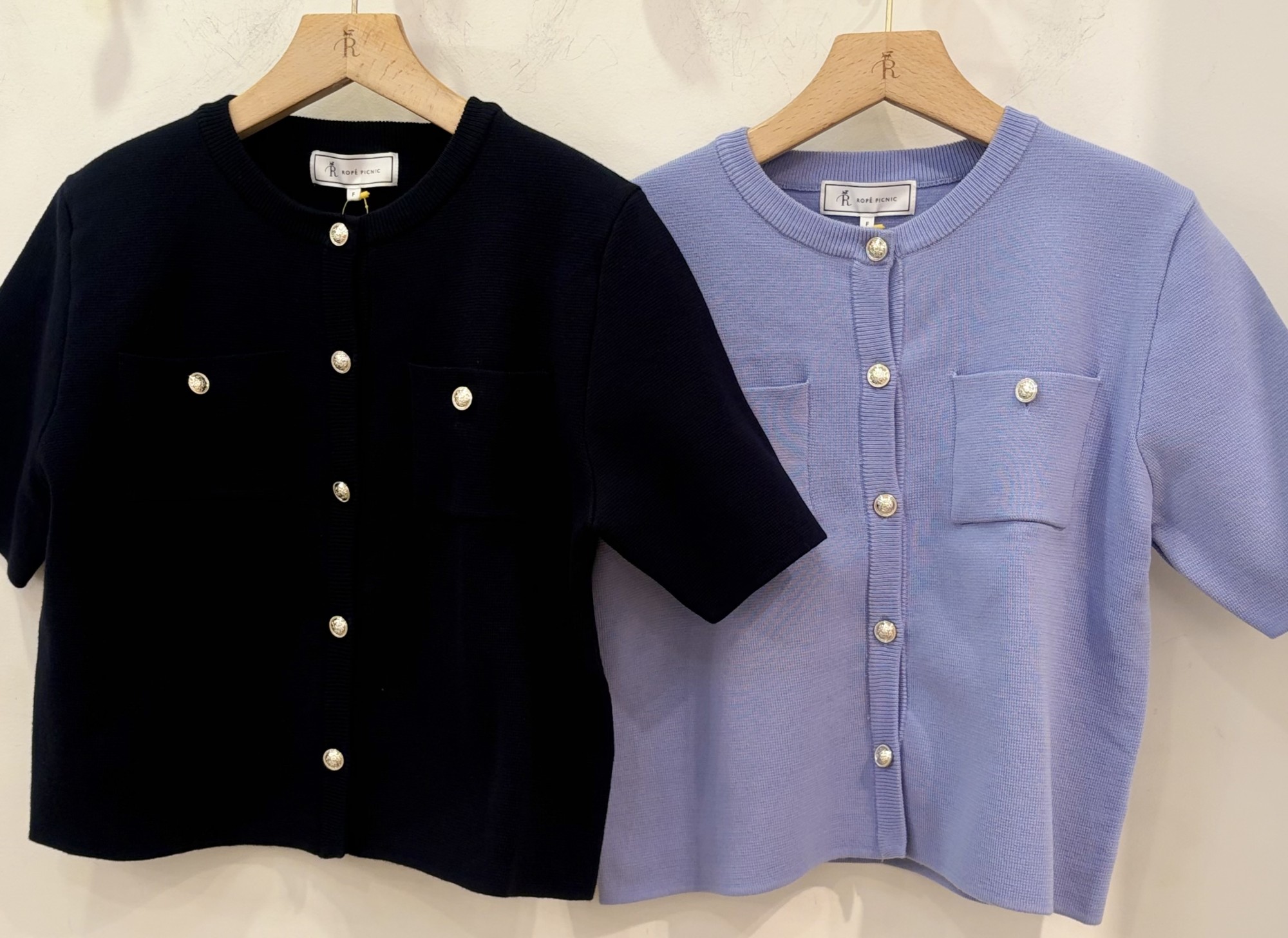 【金ボタンが映える◎】ニットカーディガン