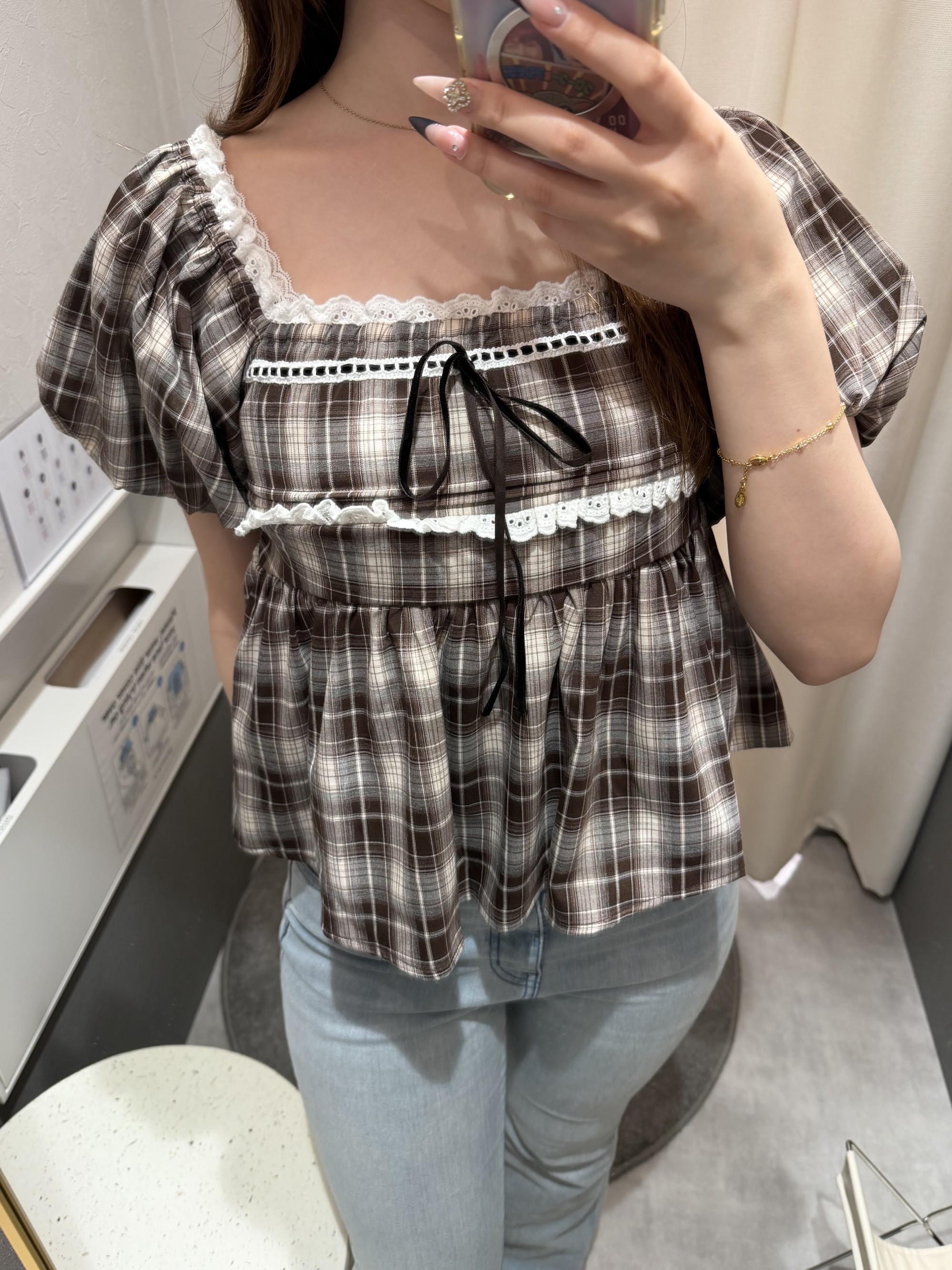 【サラッと1枚で可愛い🤎🤍】アソートリボンレースブラウス