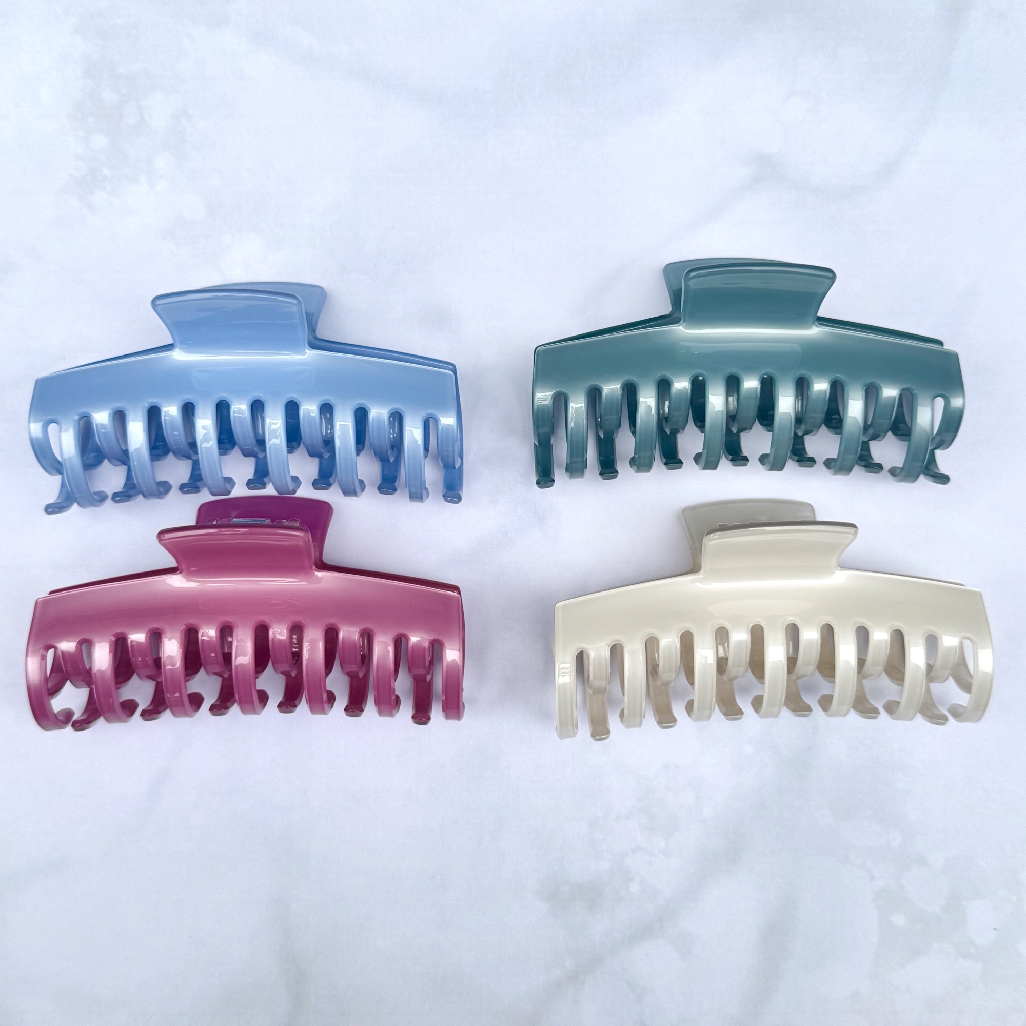 《new arrival》