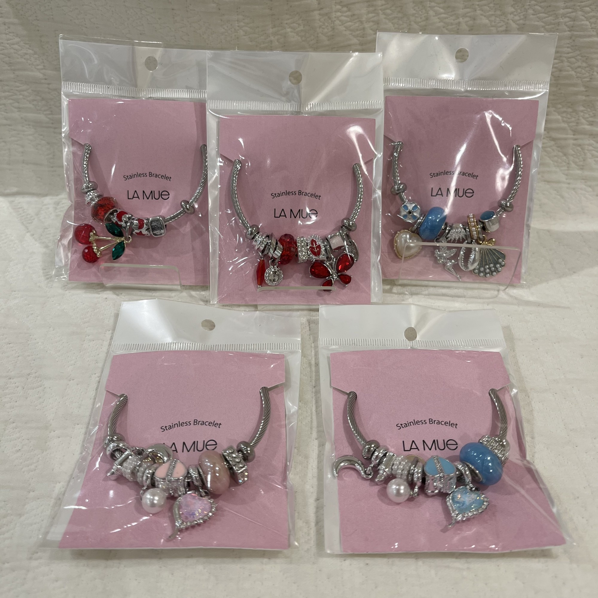 【𝖭𝖾𝗐】charm stainless bracelet ₊˚⊹♡