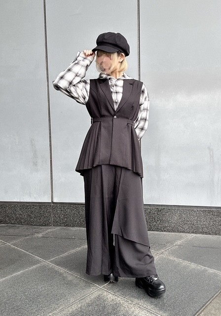 ベストorジレ　あなたならどっち？