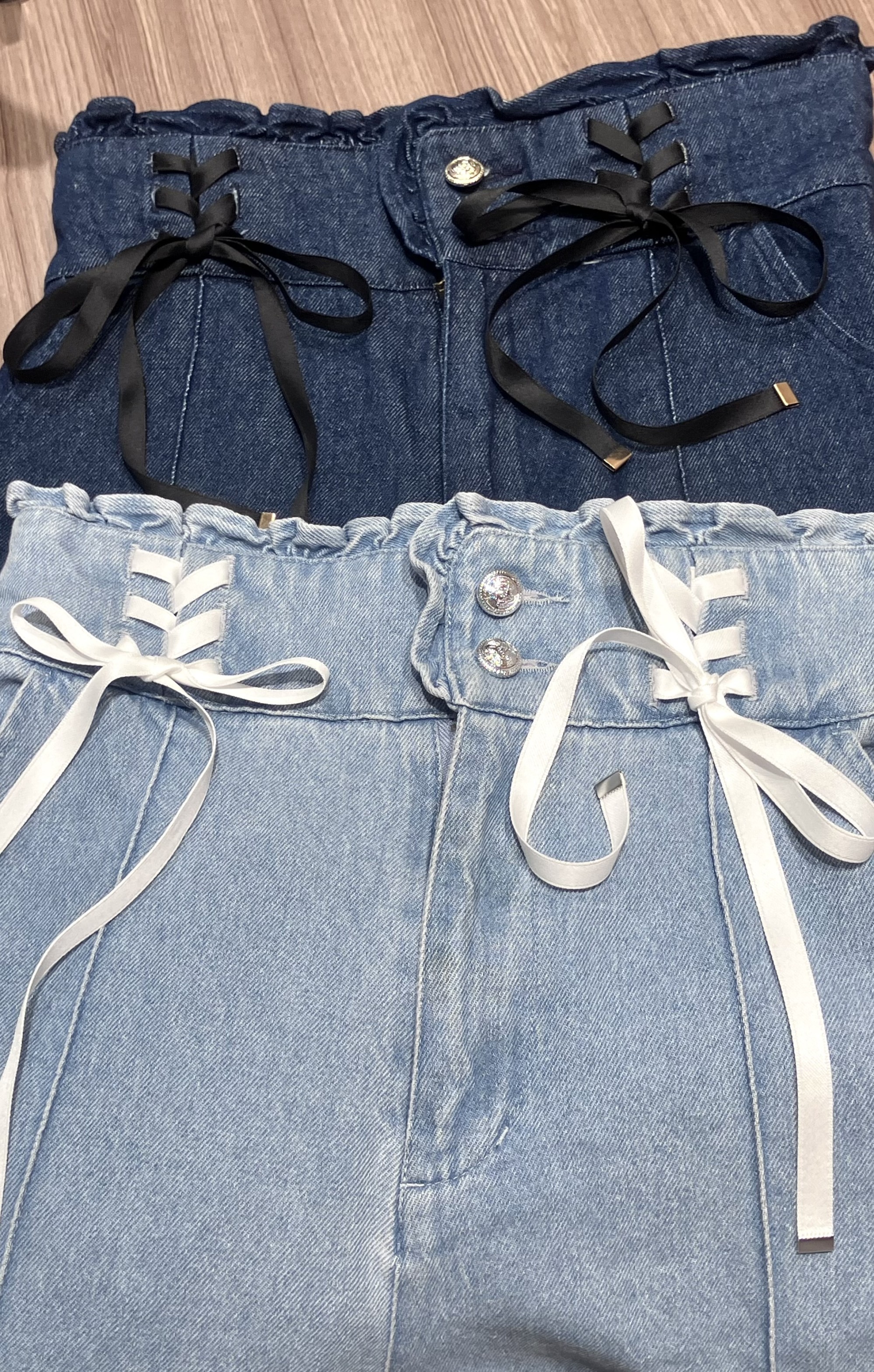 ガーリーテイストに合わせやすい♡ハイウエストのワイドデニム