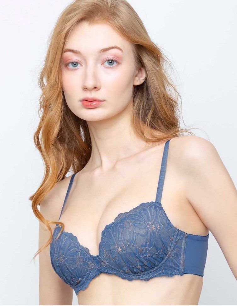 ブラジェニック〜盛り胸タイプ〜新色入荷♡