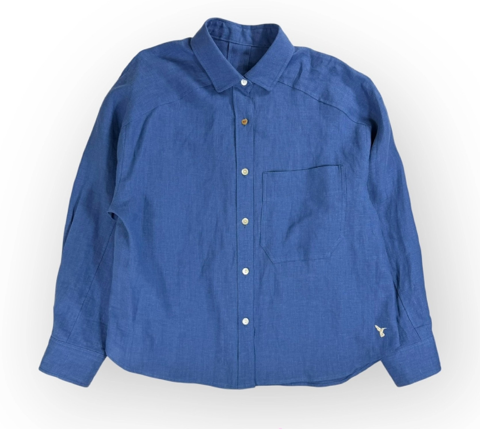 品の良い大人の遊び心がエッセンス！『リネンキャンパスリラクシングワッシャーシャツ』