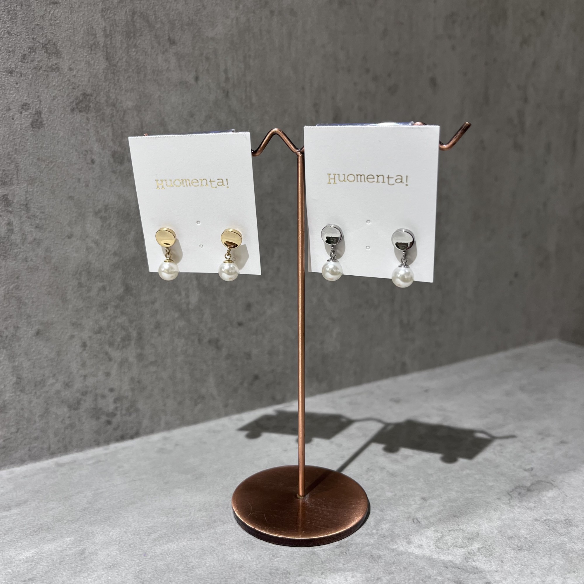 ピアス