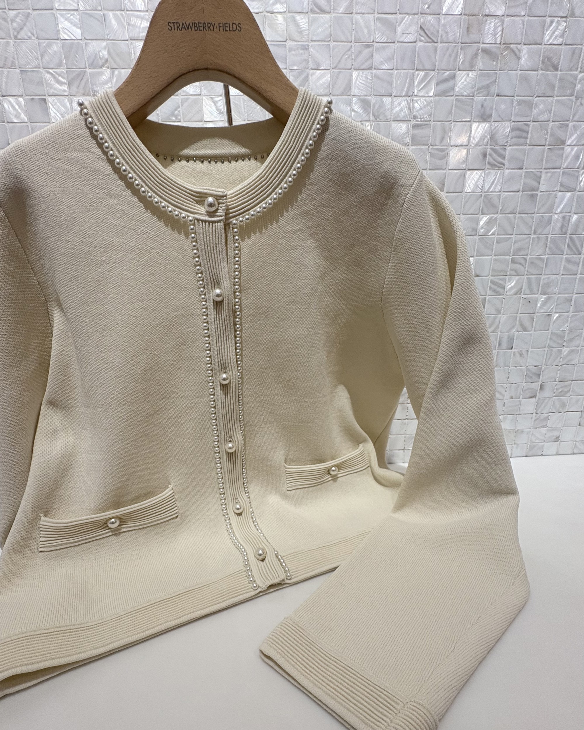 パールニットジャケット