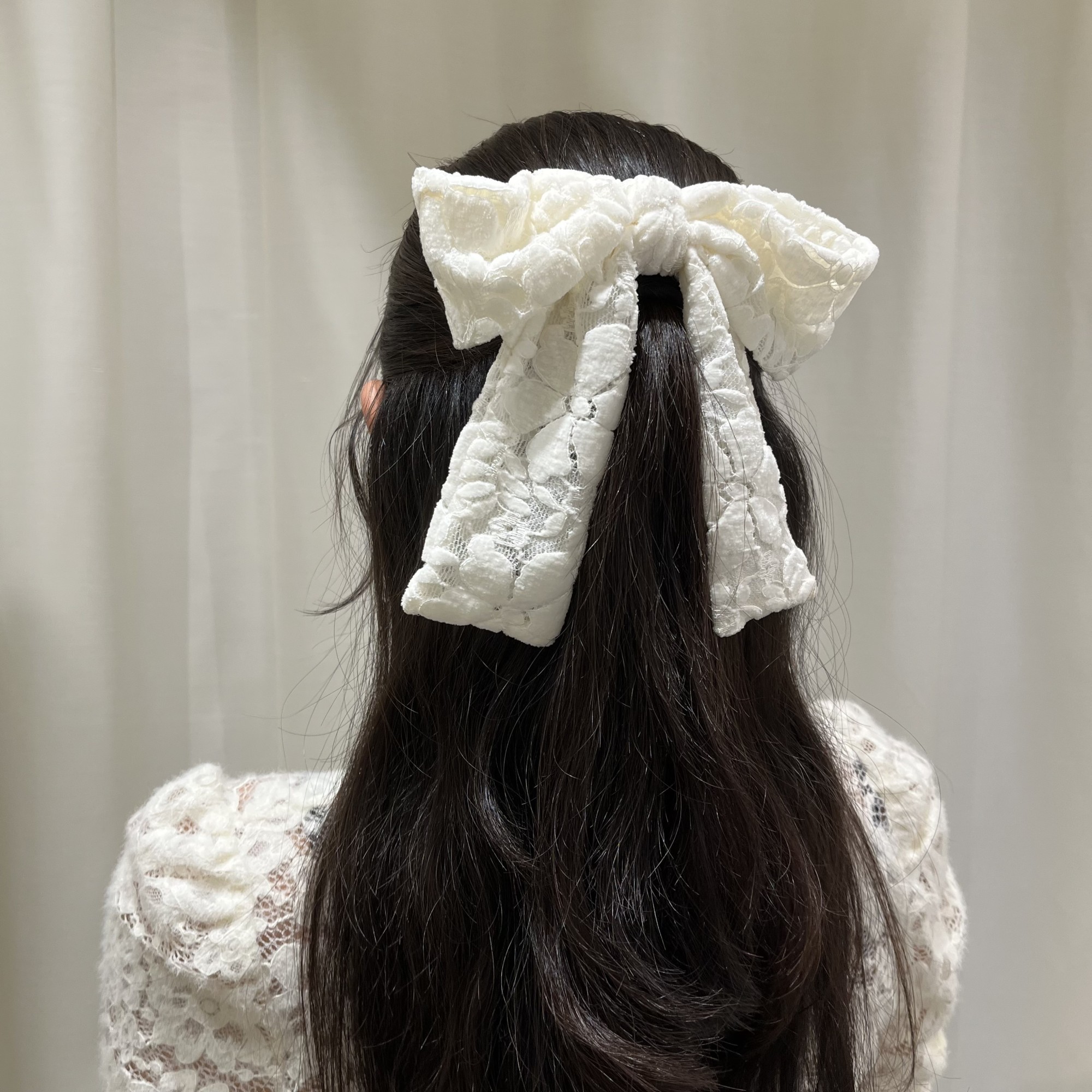 【𝑵𝒆𝒘】ふわふわレースバレッタ🦢.*