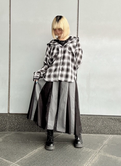 夏まで使えるカジュアルコーデ